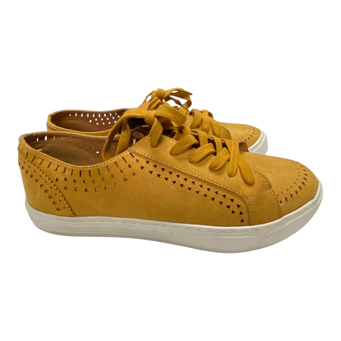 Shoes Athletic By Torrid In Gold, Size:9