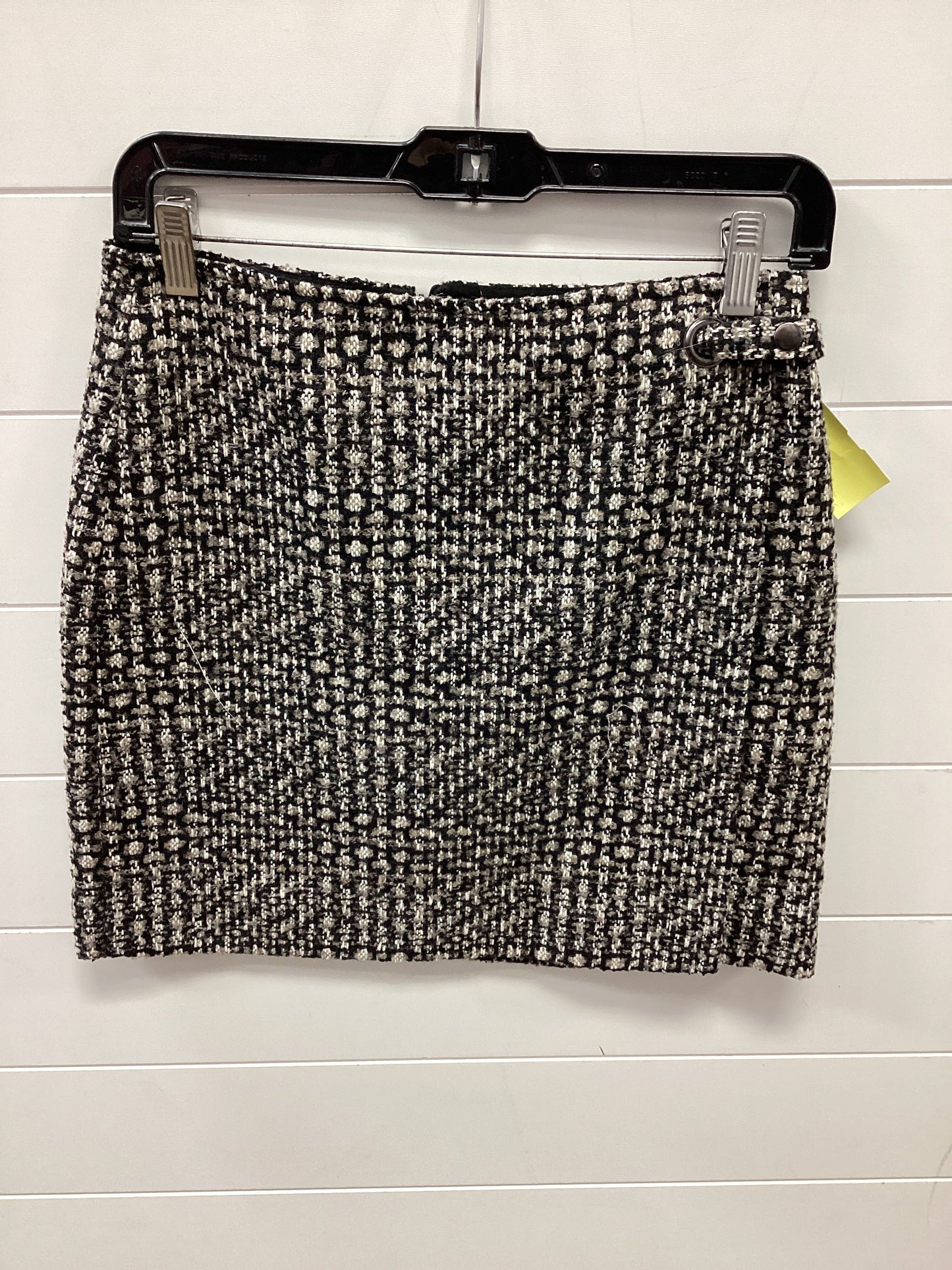 Skirt Mini & Short By Banana Republic In Taupe, Size:0