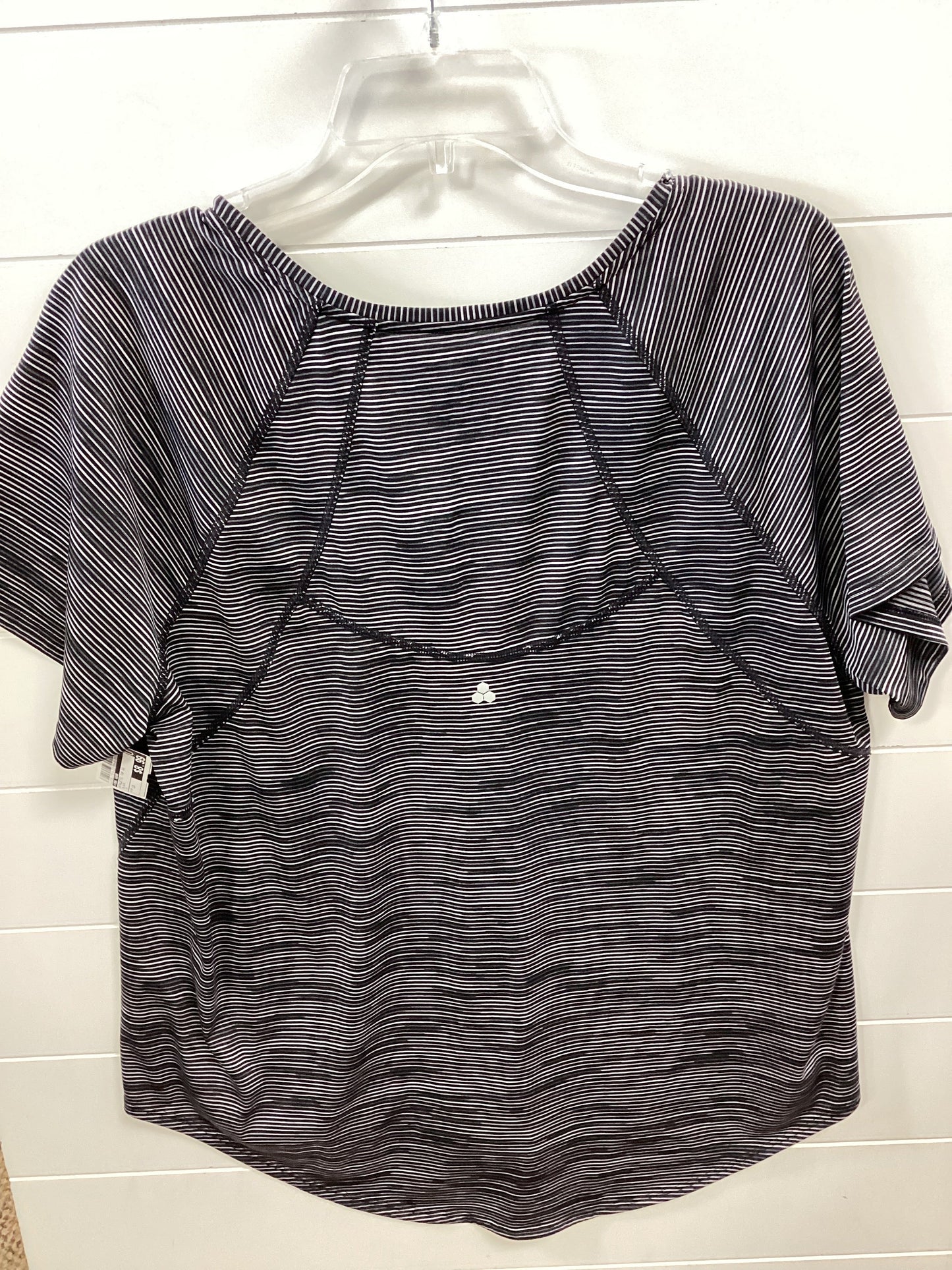 Athletic Top Ss By Tek Gear In Black, Size:1X