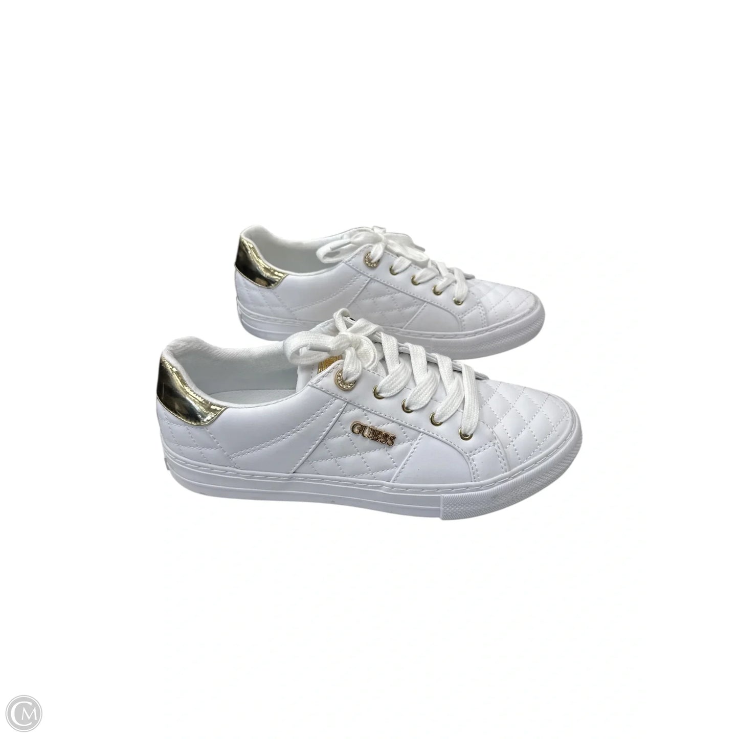 Shoes Sneakers By Guess In White, Size: 9