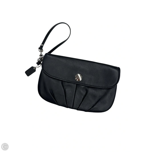 Wristlet Designer By Coach, Size: Medium
