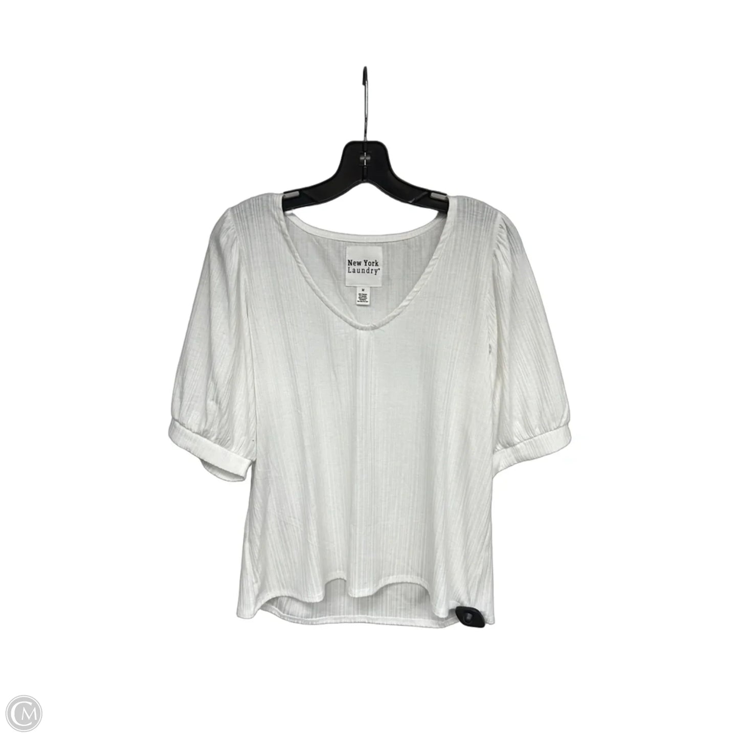 Top Short Sleeve By New York Laundry In White, Size: M