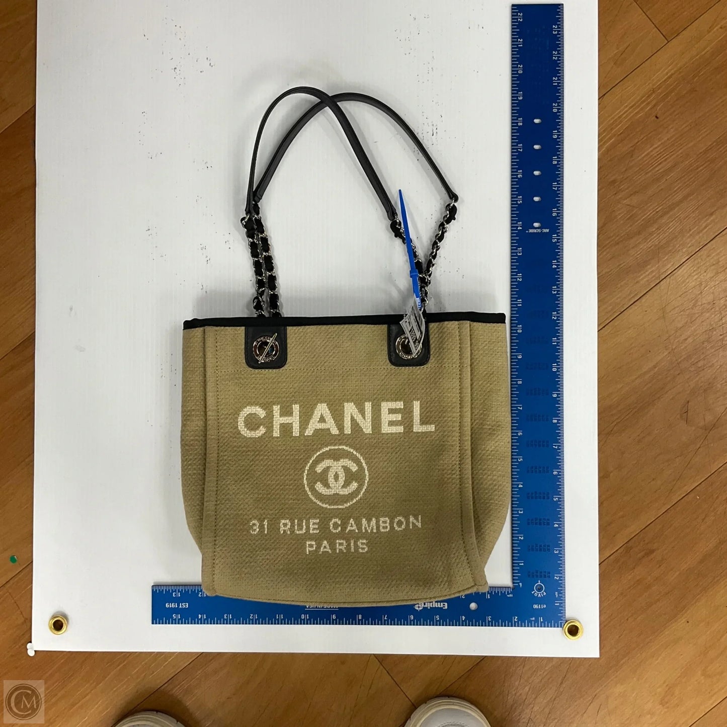 Handbag Luxury Designer By Chanel, Size: Small