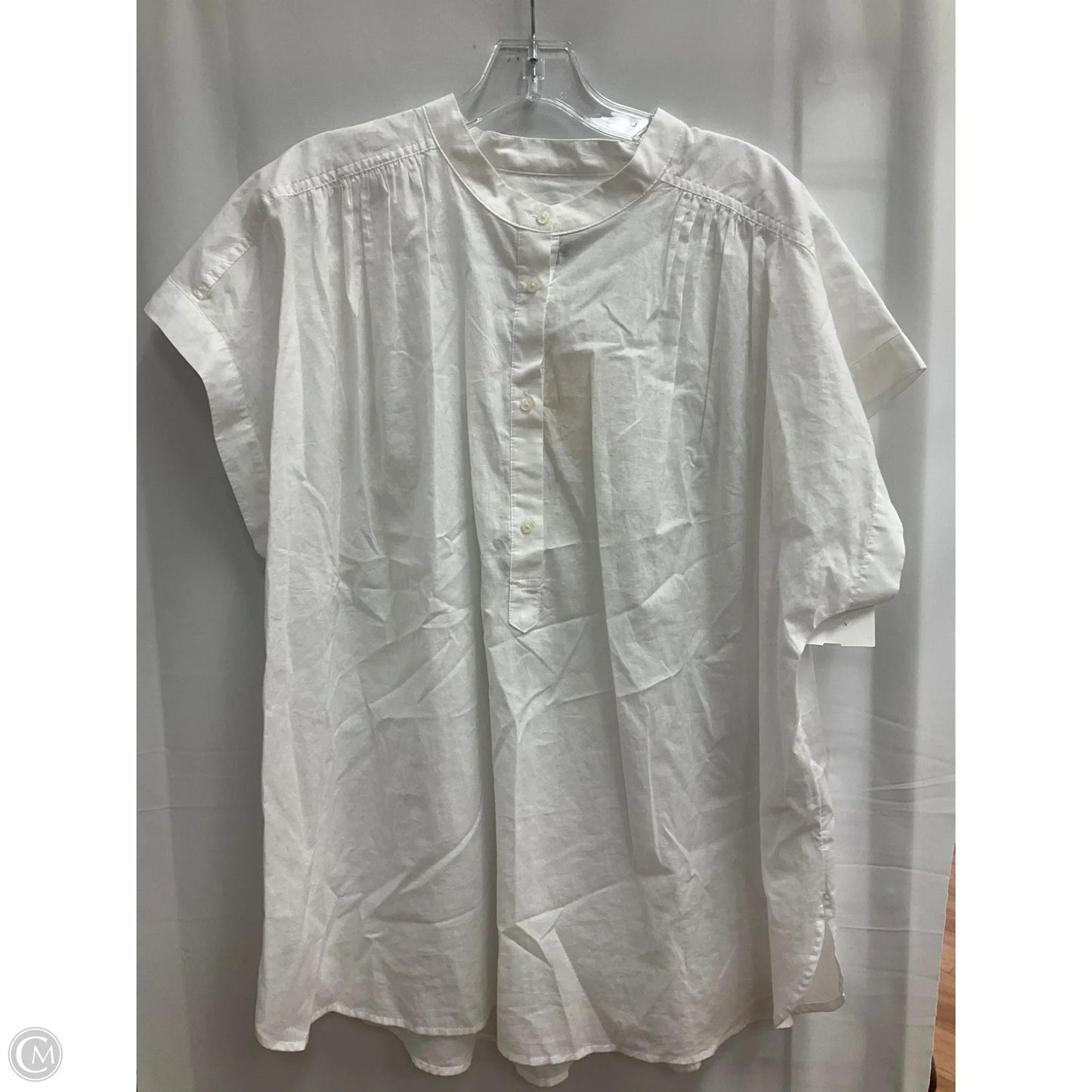 Top Sleeveless By Universal Thread In White, Size: Xxl