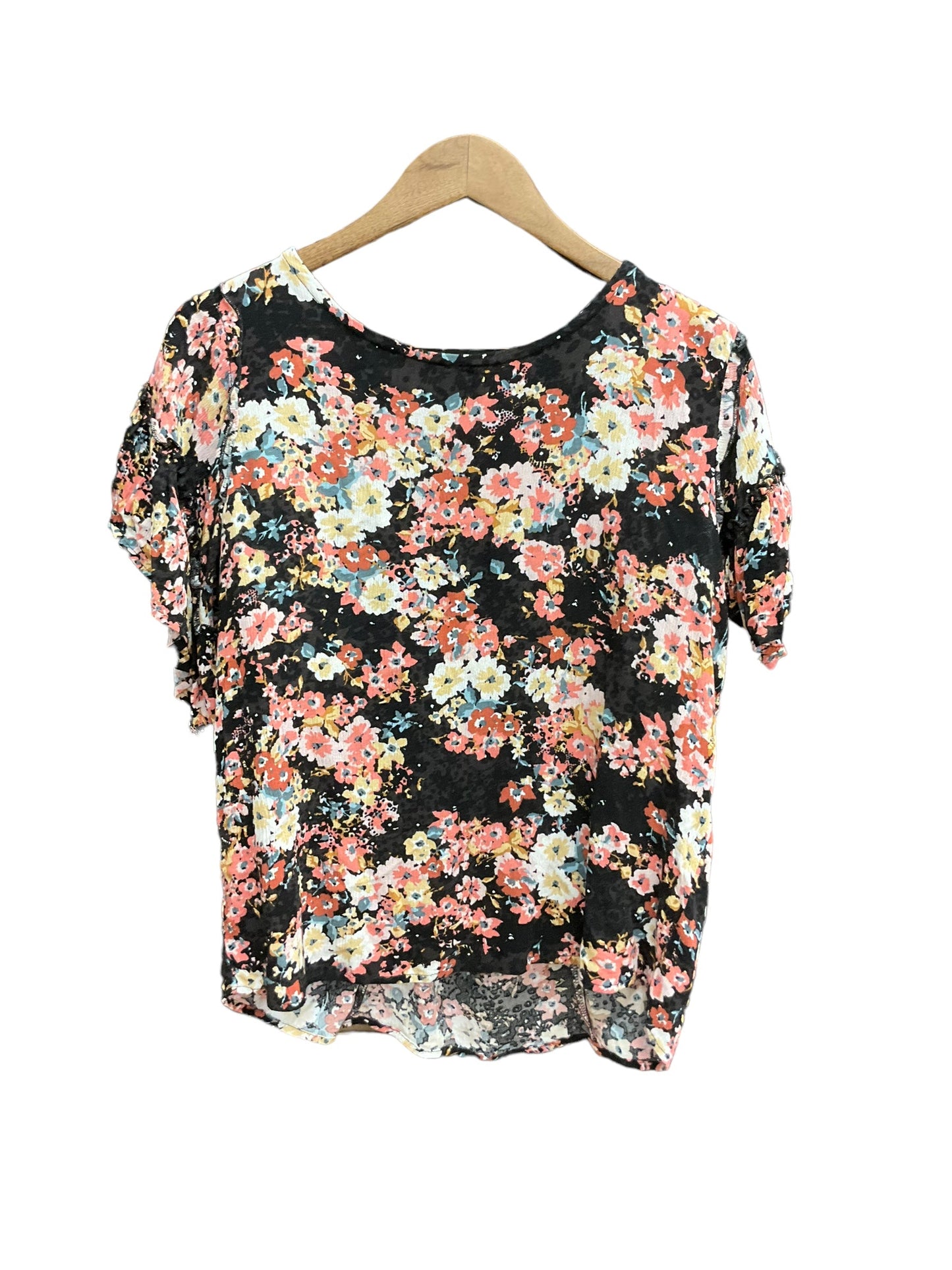 Top Short Sleeve By Maurices Size: Xl