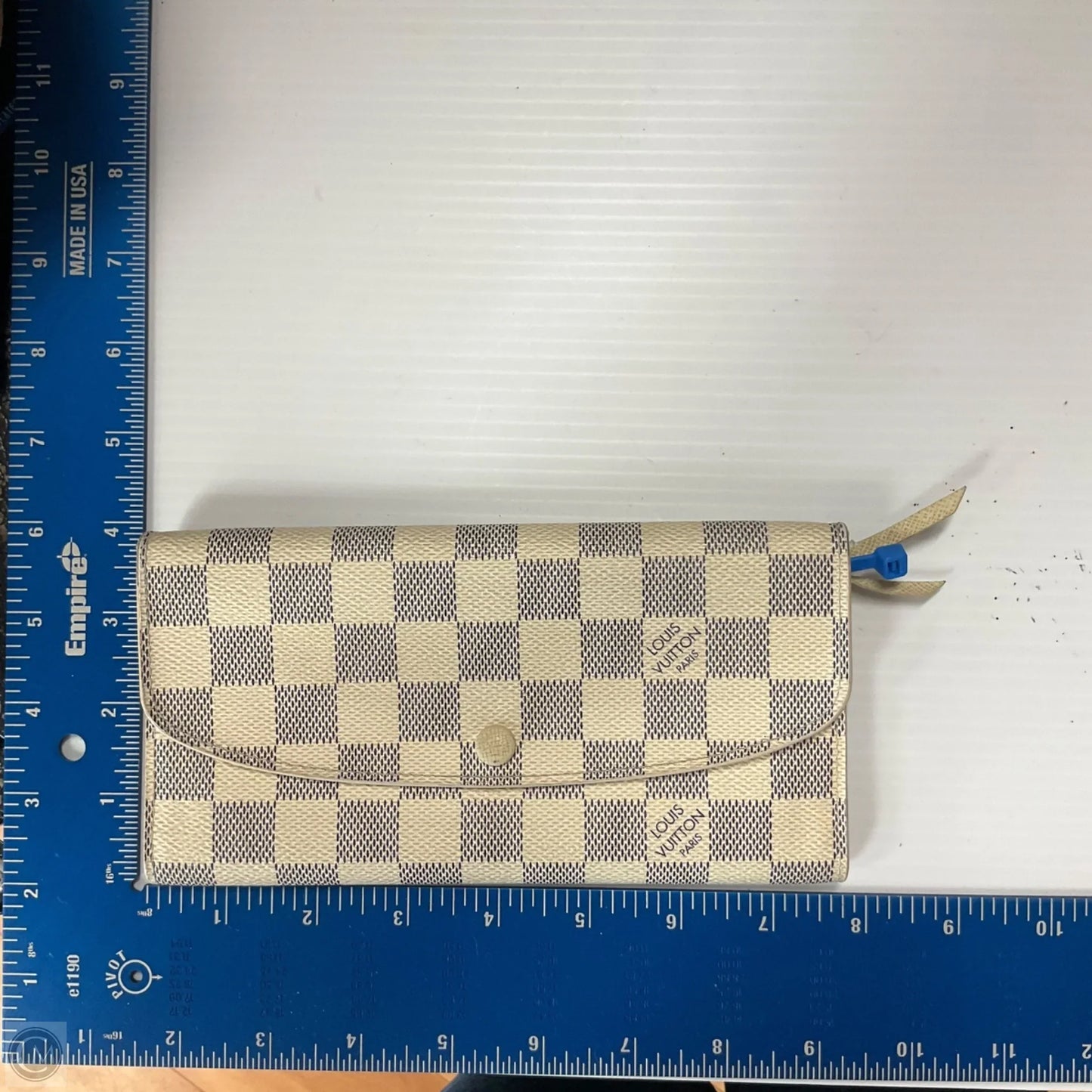 Wallet Luxury Designer By Louis Vuitton, Size: Large