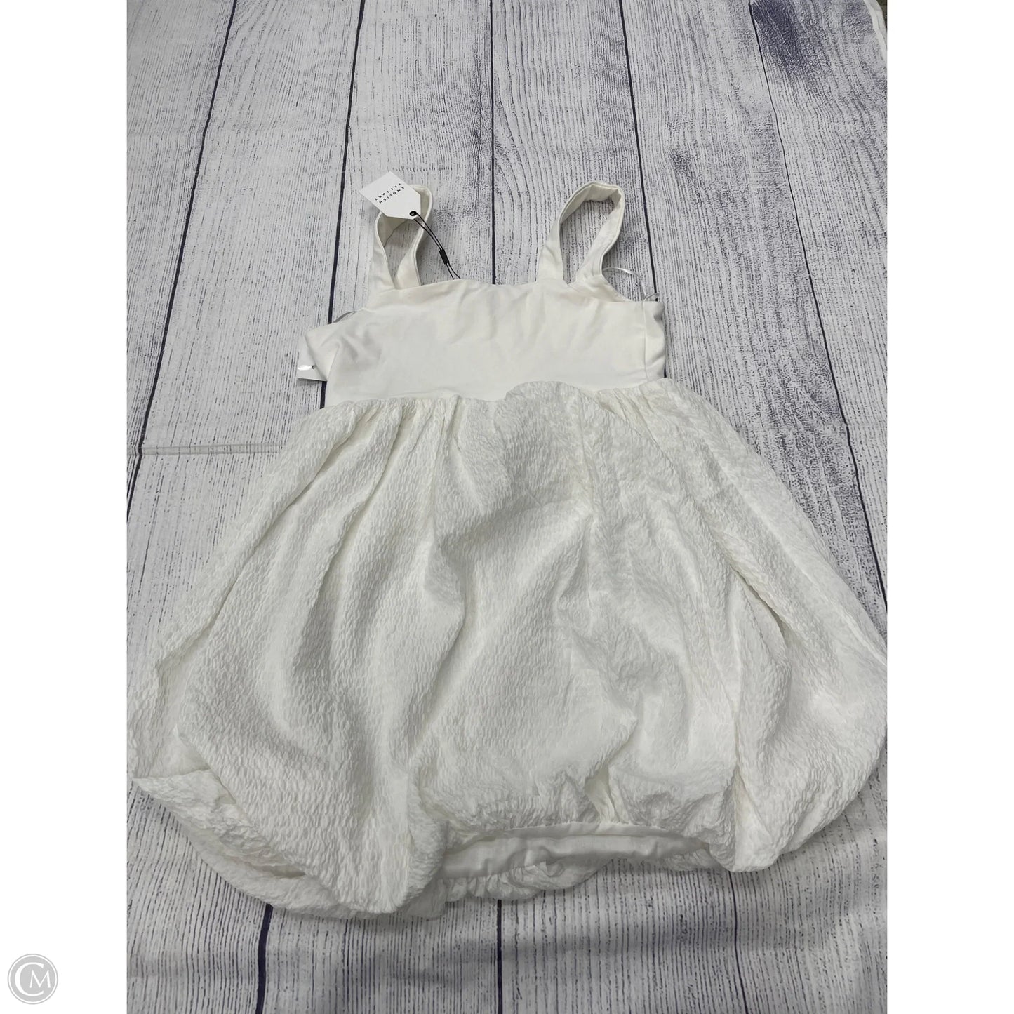 Dress Casual Short By English Factory In White, Size: S