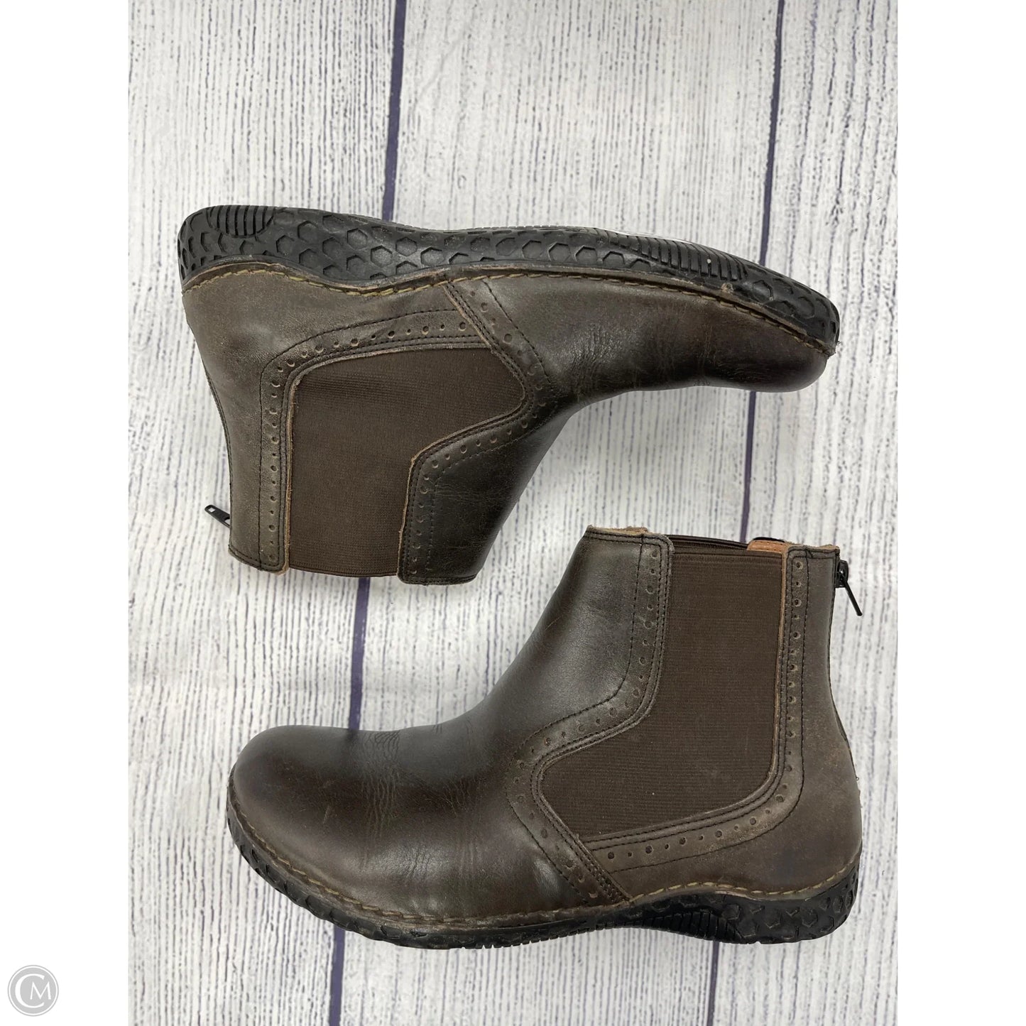Boots Ankle Flats By Alegria In Brown, Size: 10.5