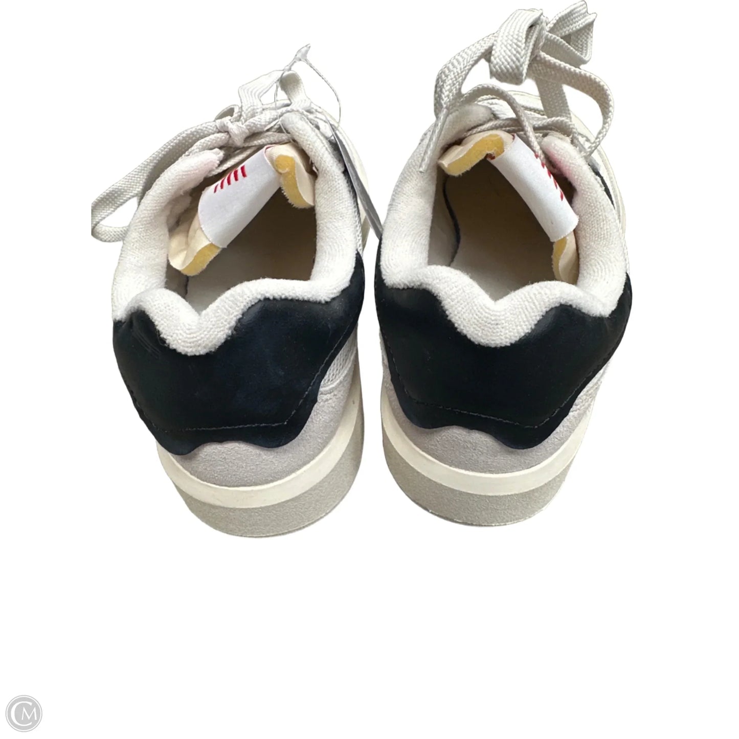 Shoes Athletic By New Balance In Cream, Size: 7