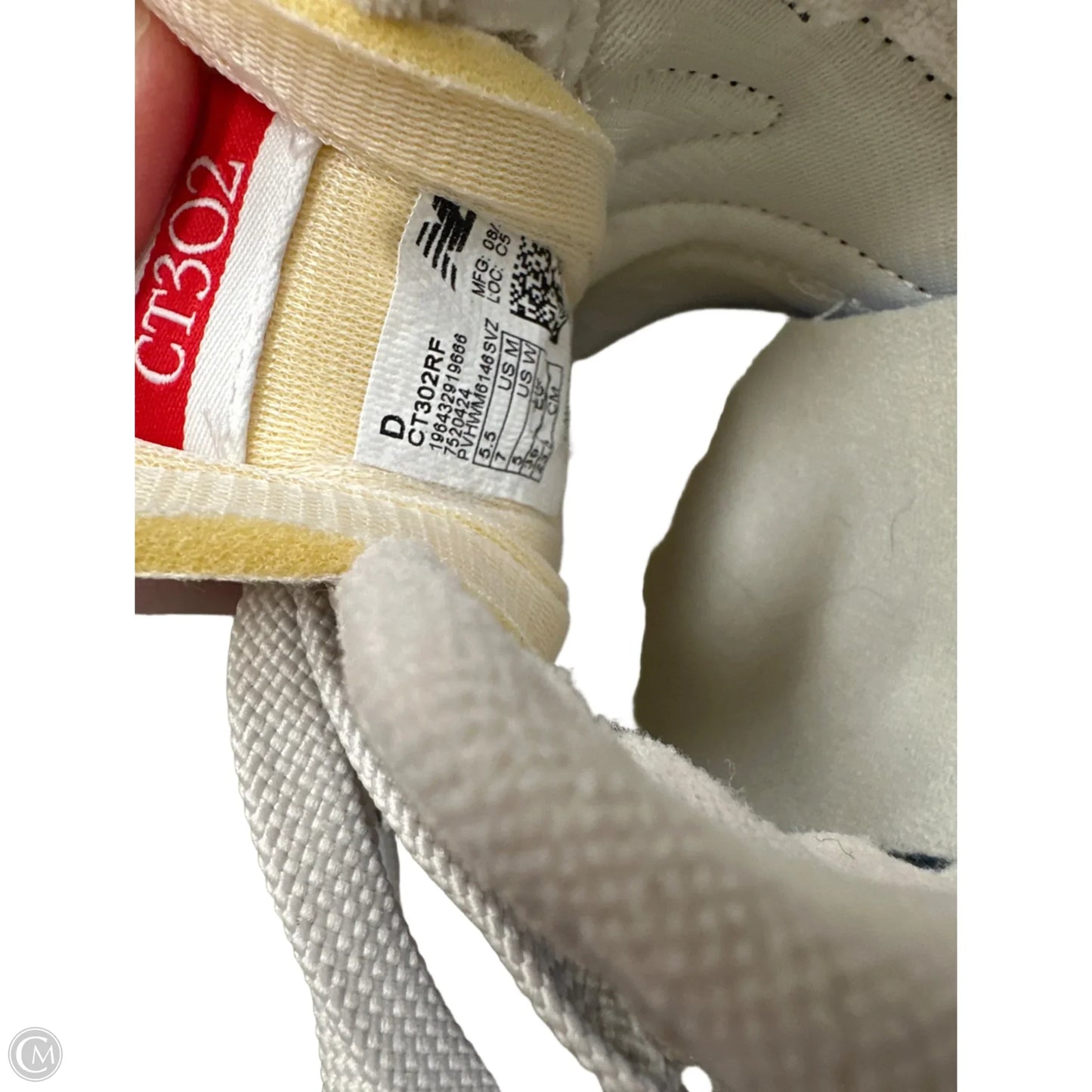 Shoes Athletic By New Balance In Cream, Size: 7