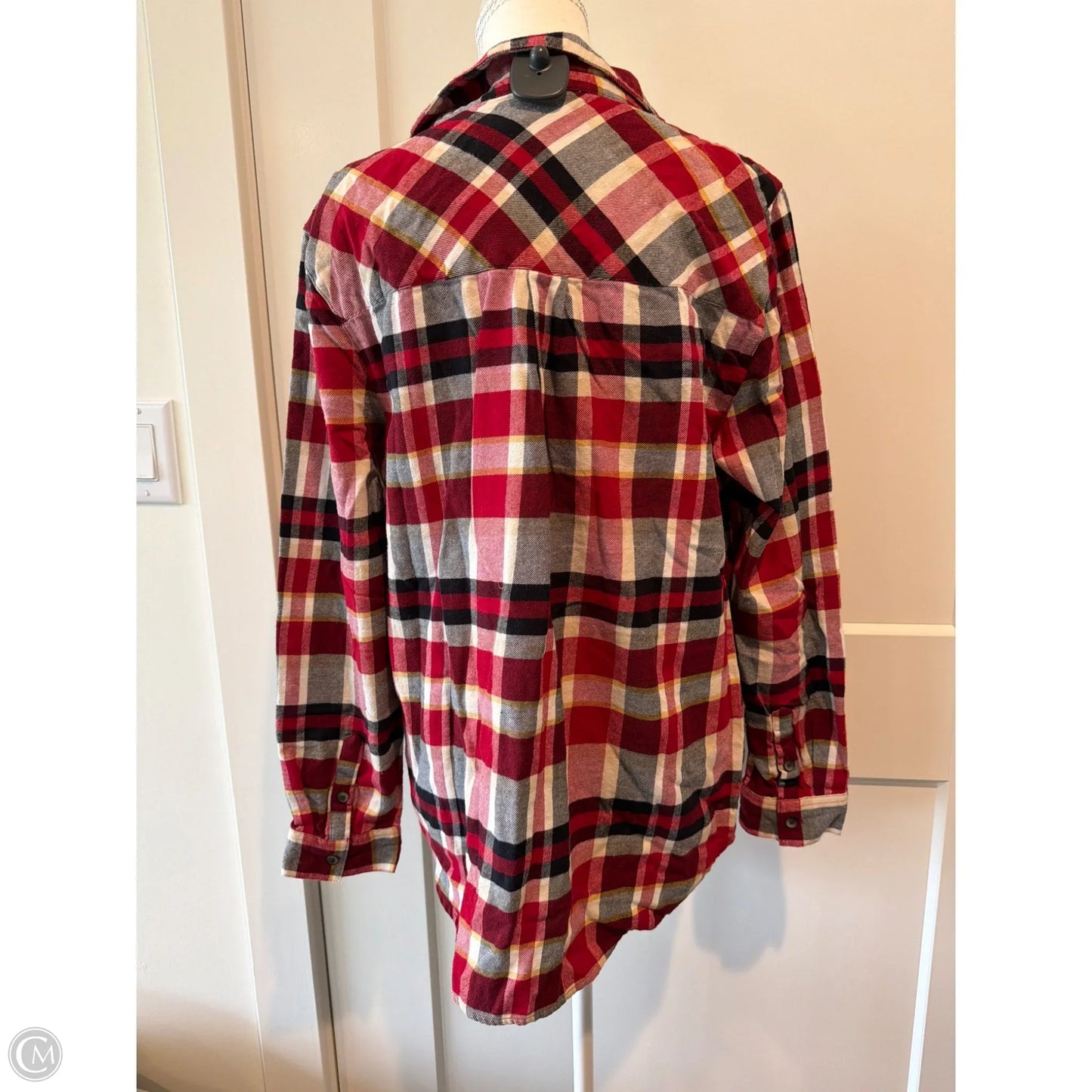 Top Long Sleeve By Dip In Red, Size: L