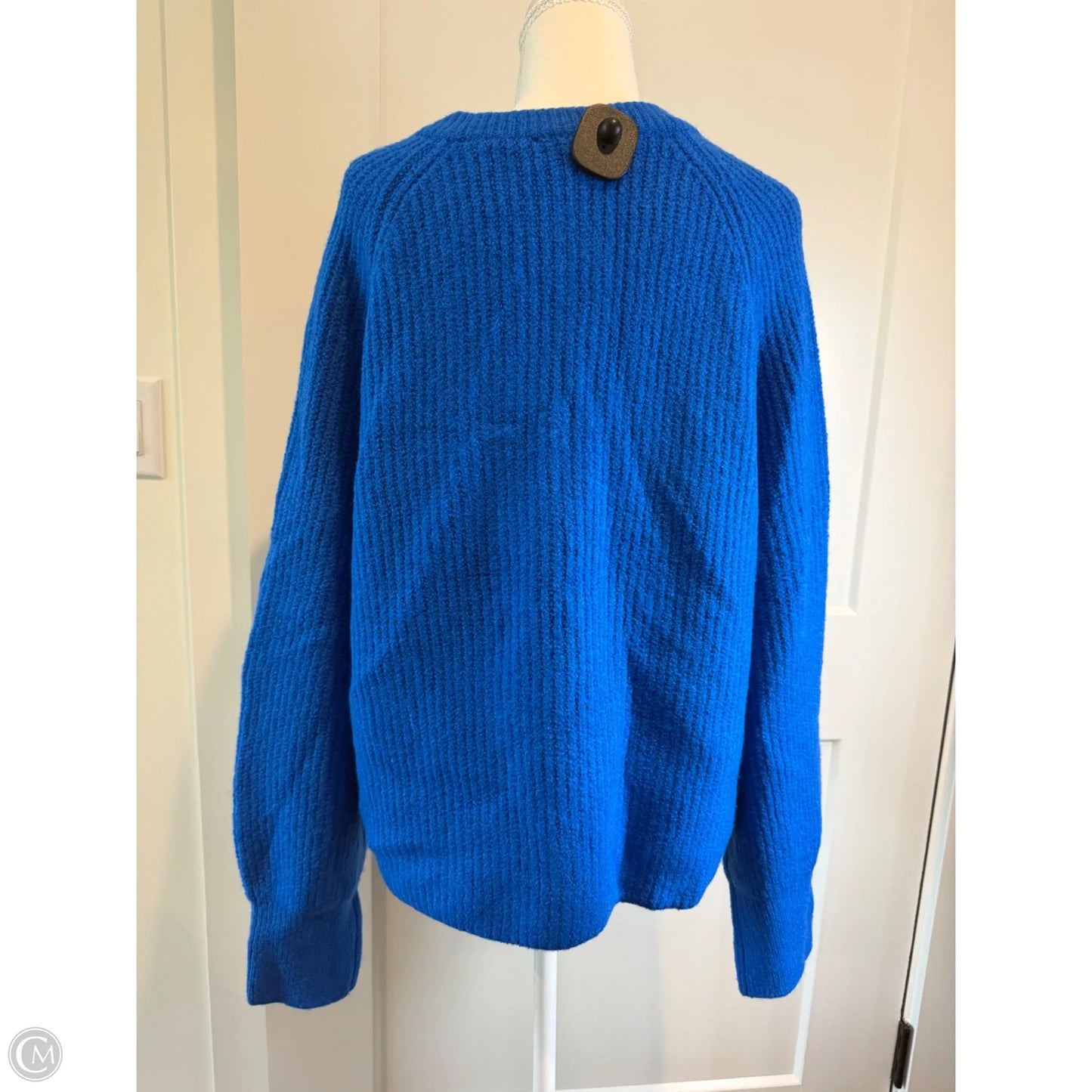 Sweater By Cece In Blue, Size: L