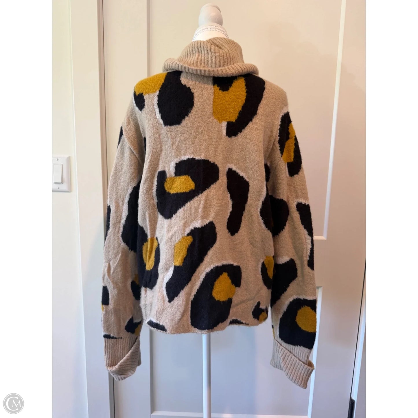 Sweater By Moth In Tan, Size: M