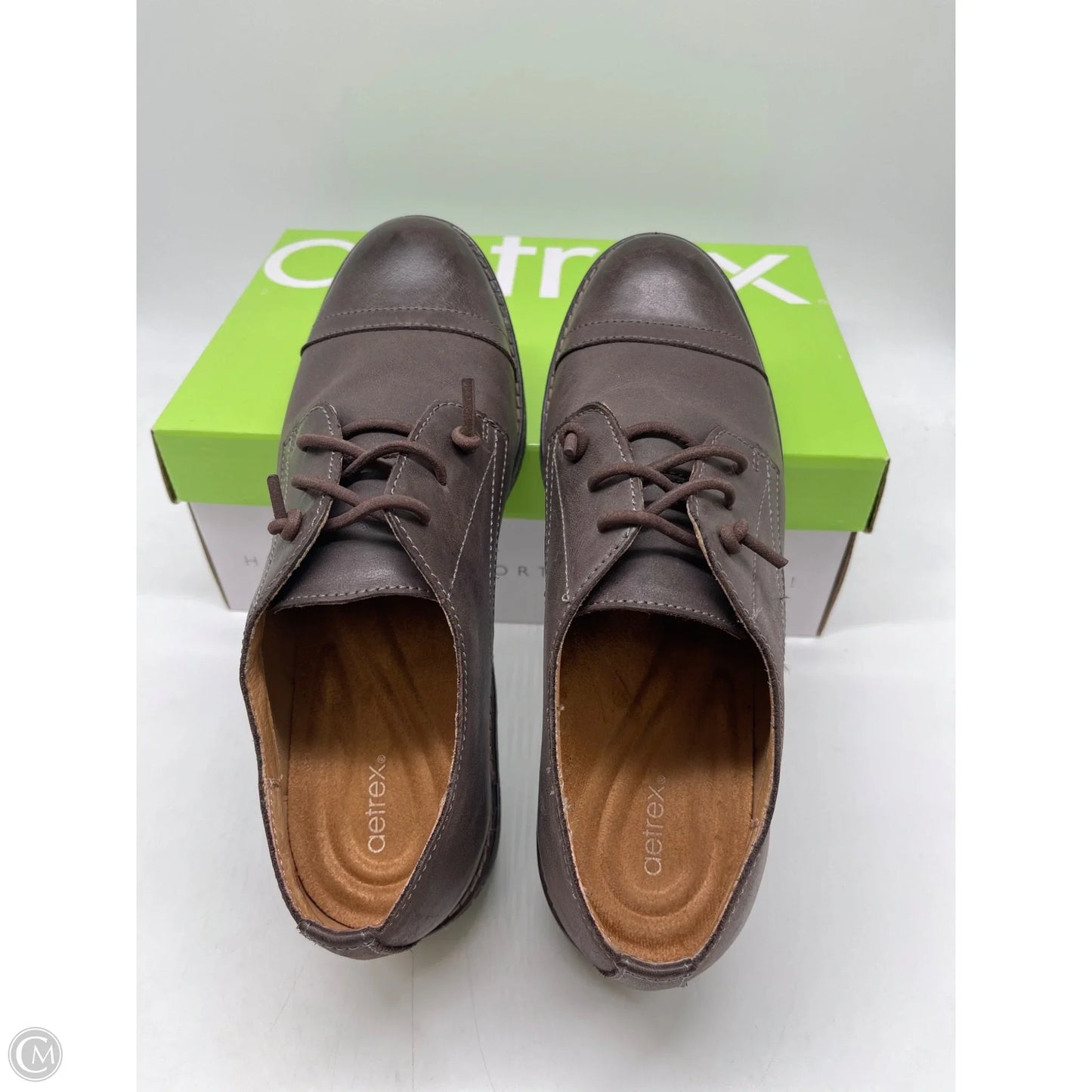 Shoes Flats By Aetrex In Brown, Size: 7