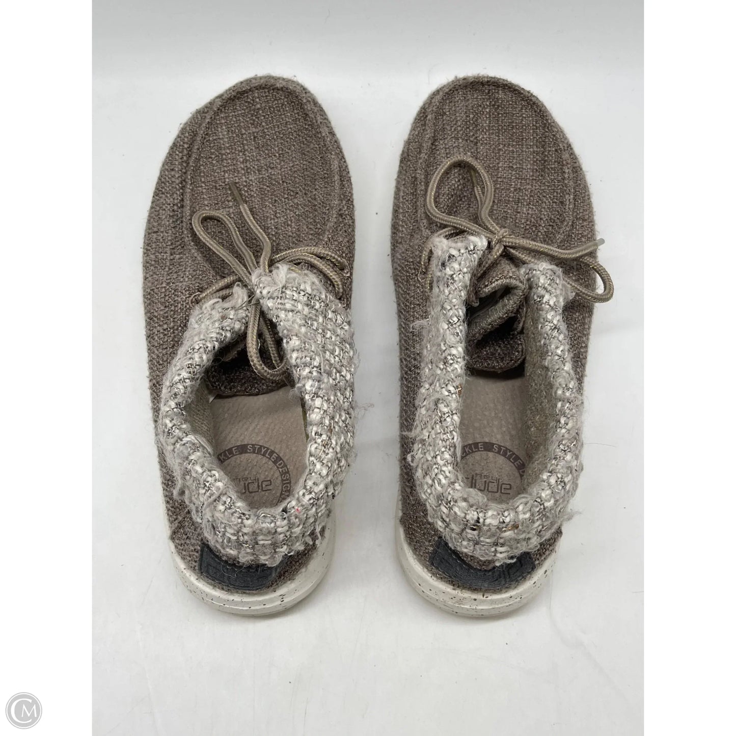 Shoes Flats By Hey Dude In Grey, Size: 7