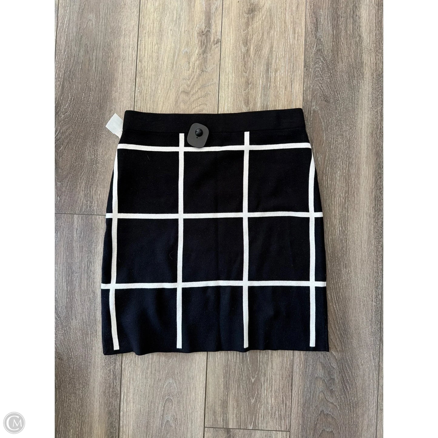 Skirt Mini & Short By Saks Fifth Avenue In Black, Size: M