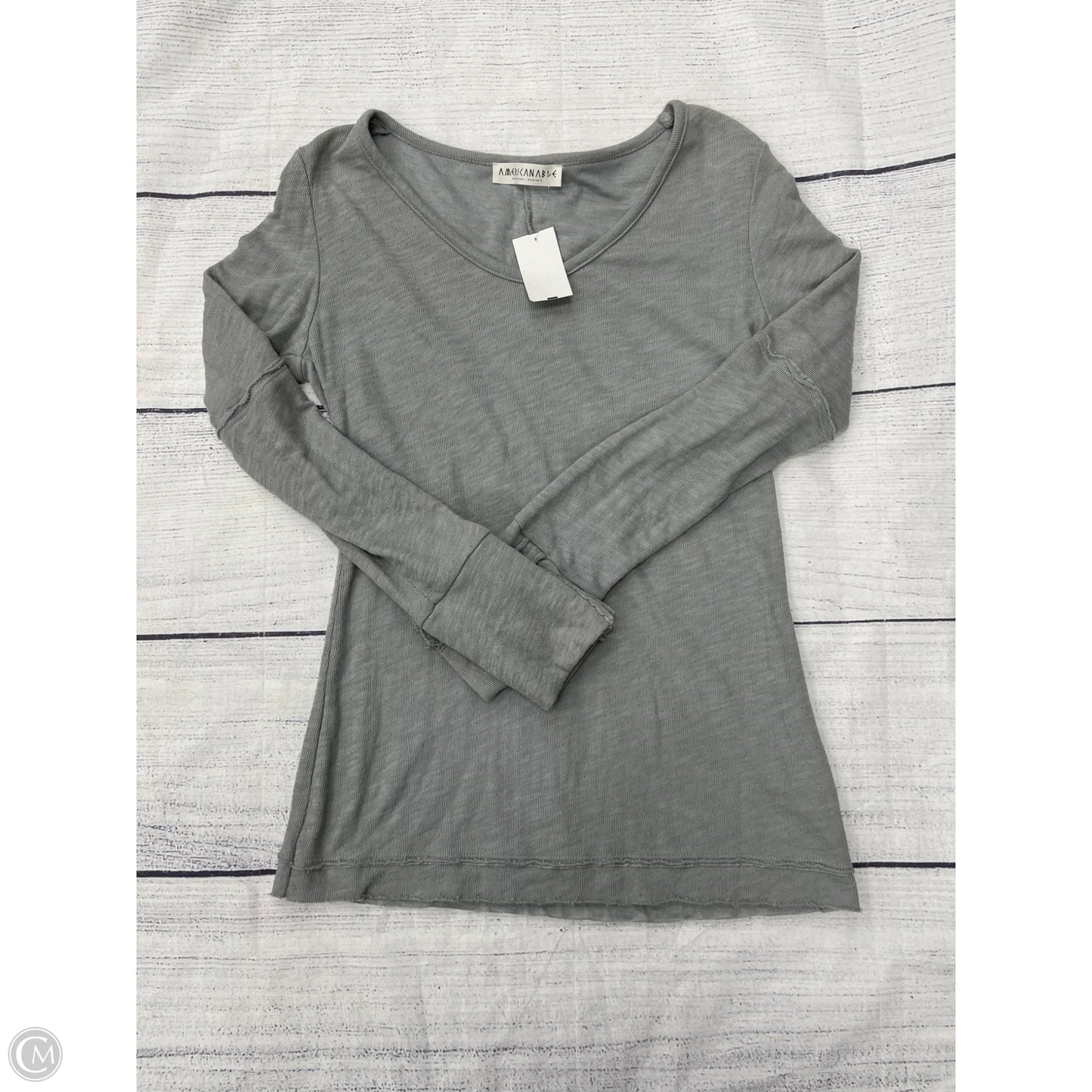 Top Long Sleeve By Clothes Mentor In Green, Size: L