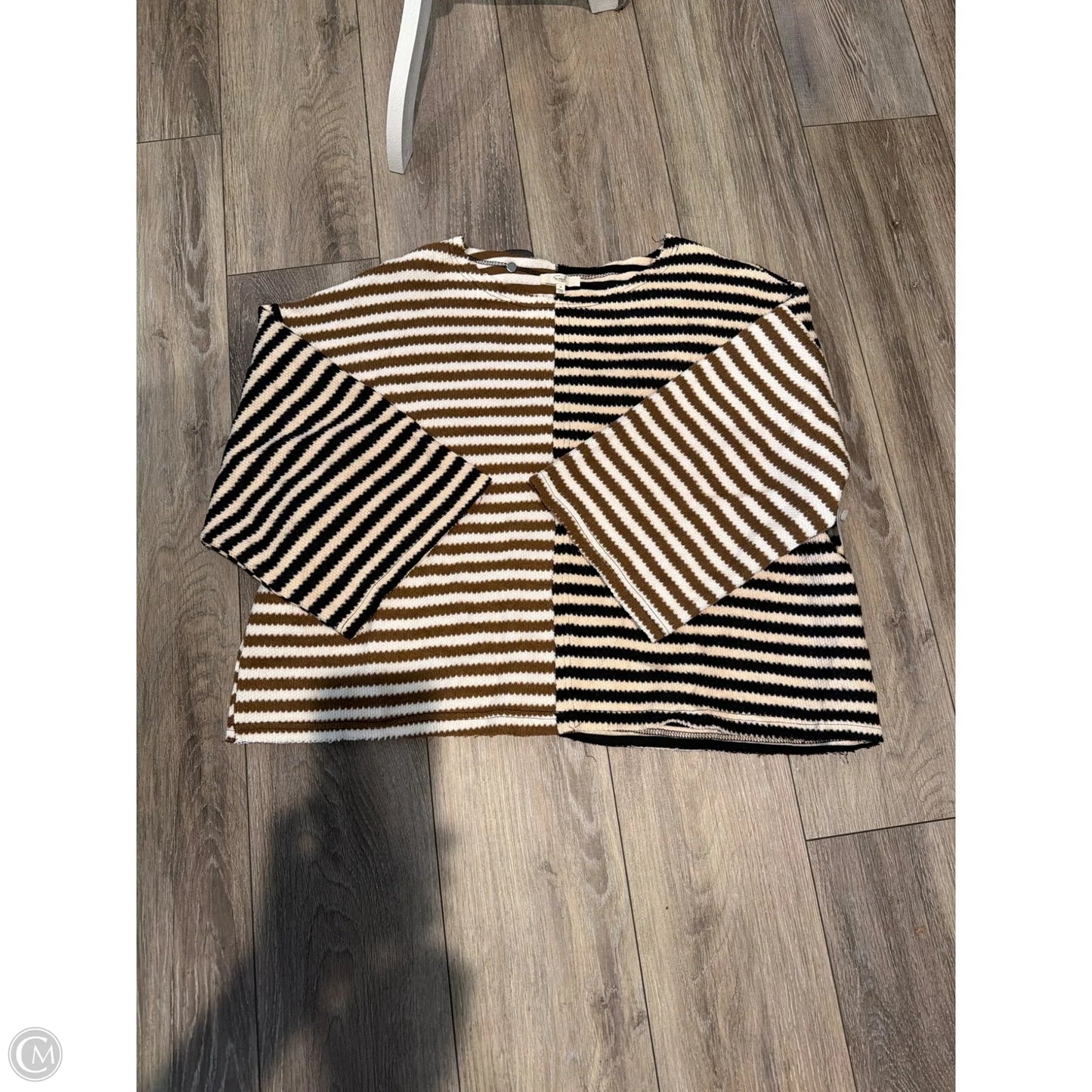 Top Short Sleeve By Easel In Striped Pattern, Size: M