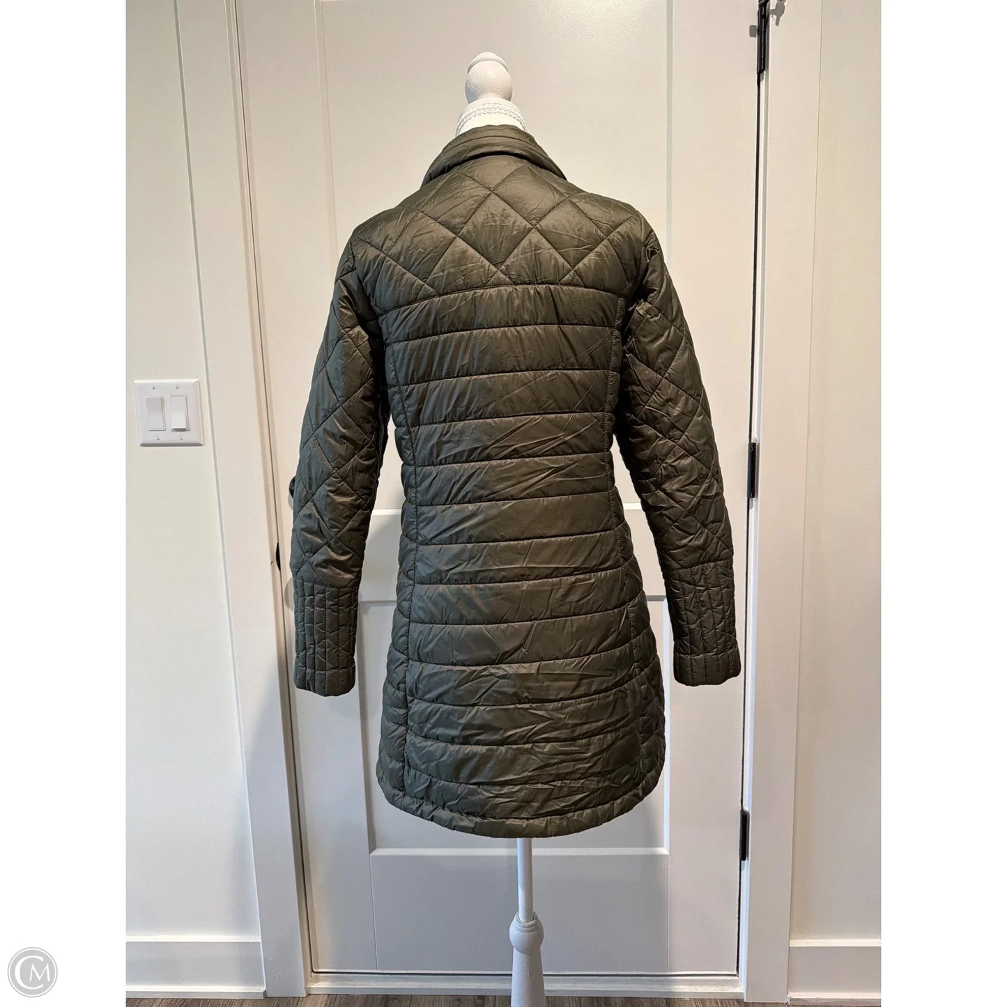Coat Puffer & Quilted By Patagonia In Green, Size: M