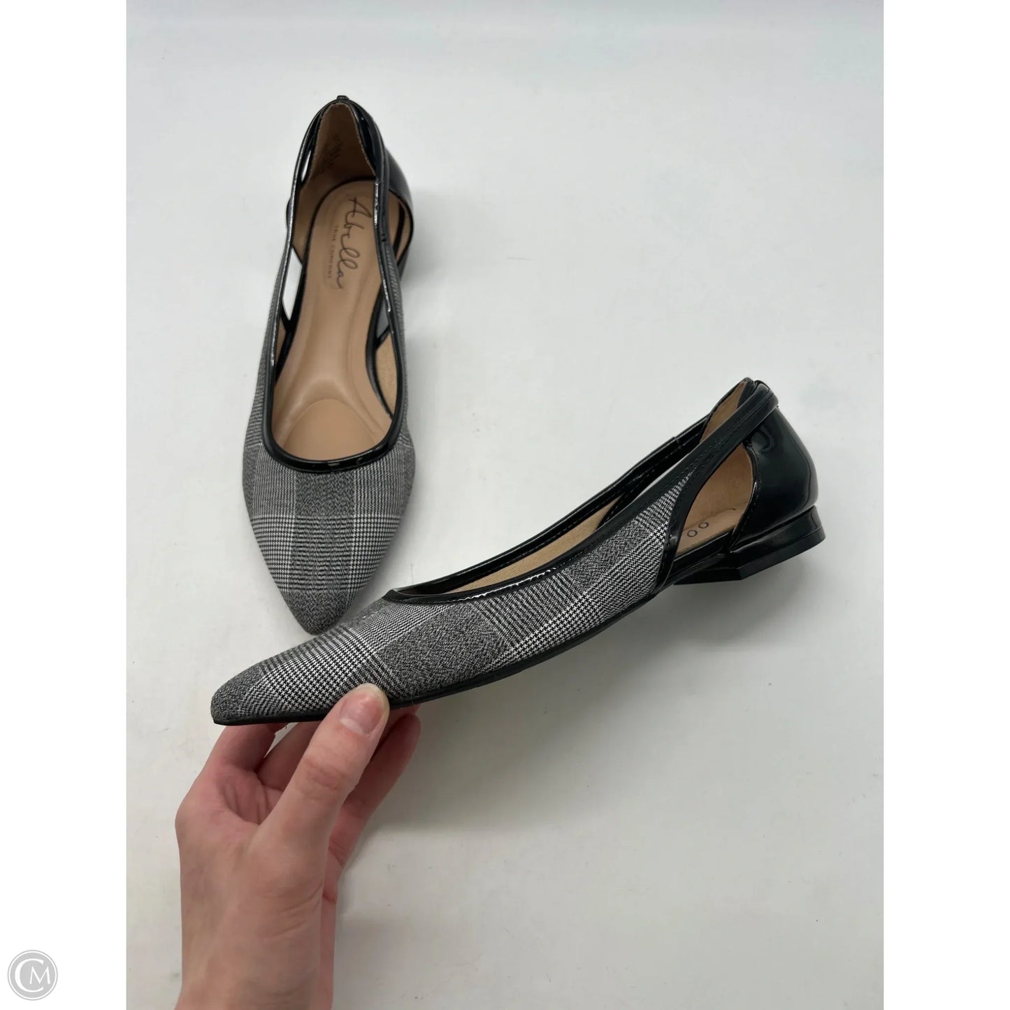 Shoes Flats By Abella In Black, Size: 7