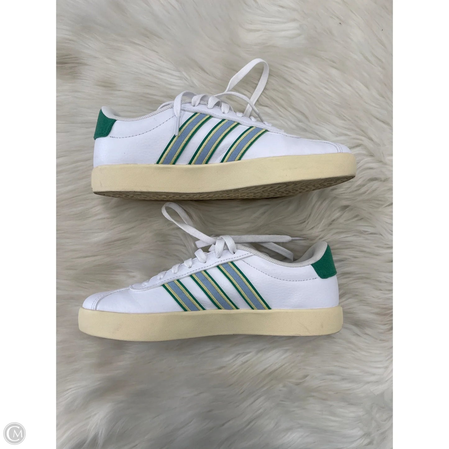 Shoes Sneakers By Adidas In White, Size: 7.5