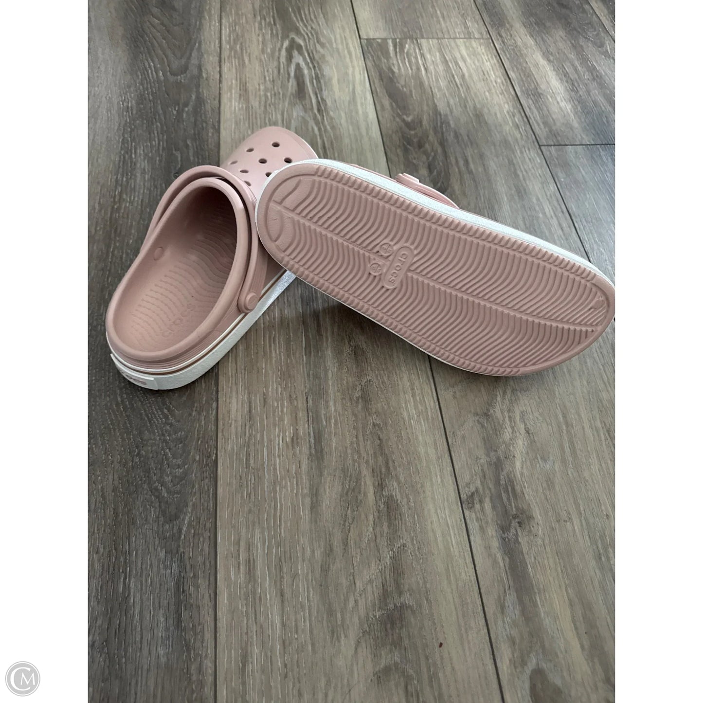 Shoes Flats By Crocs In Pink, Size: 10