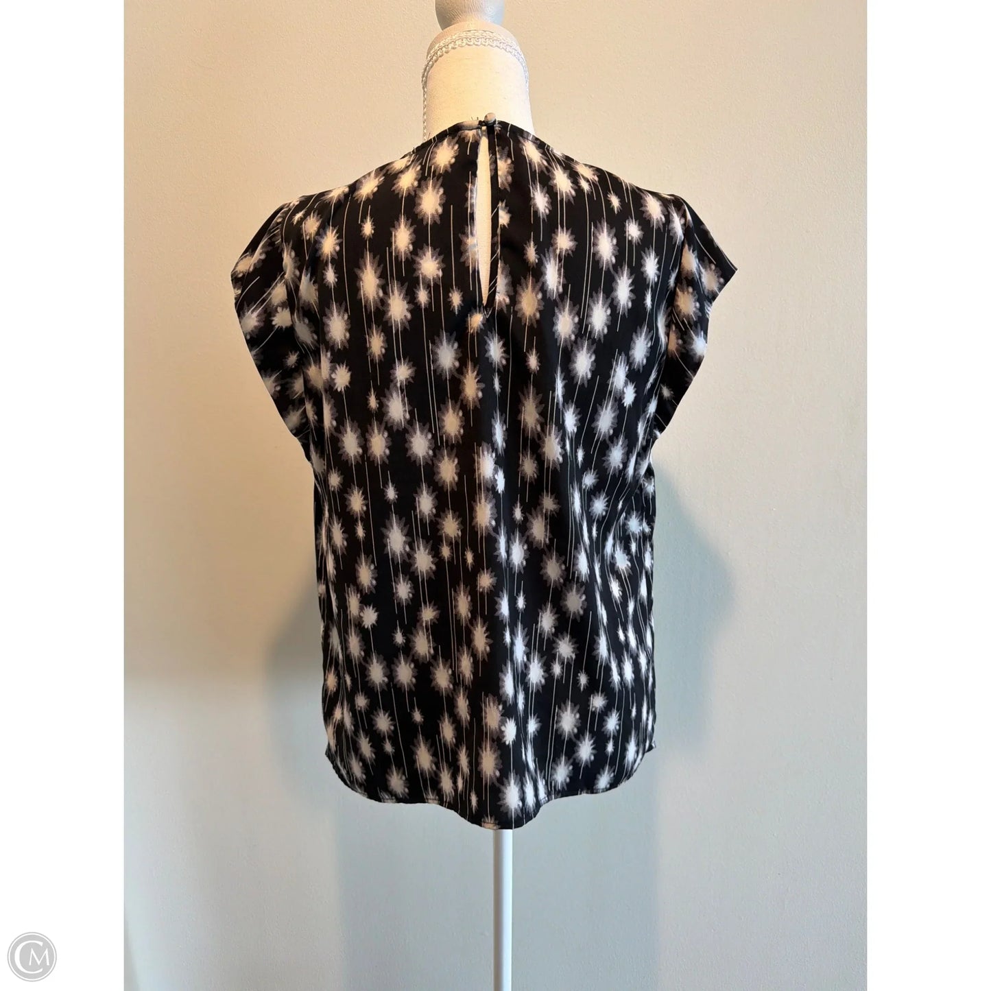 Top Sleeveless By Halogen In Black, Size: S