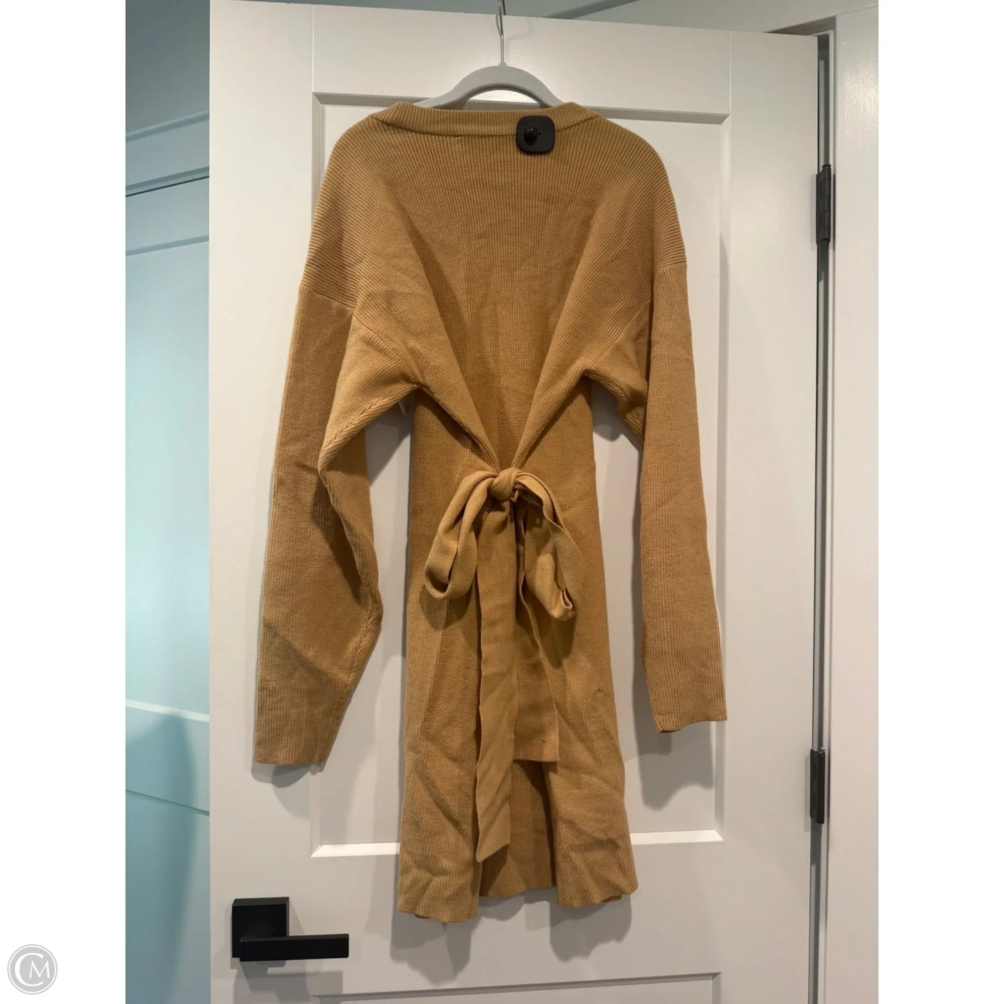 Dress Sweater By Clothes Mentor In Yellow, Size: M