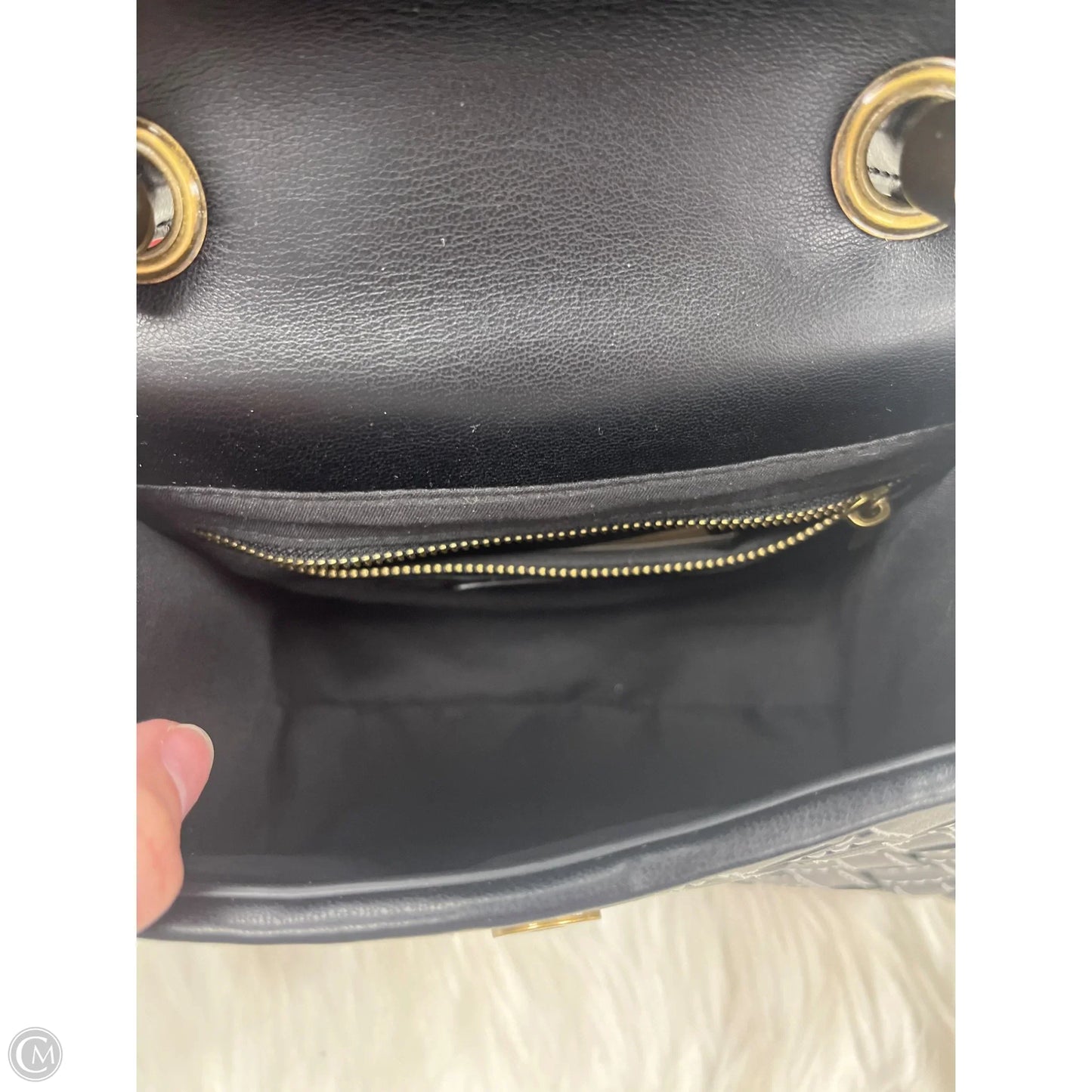 Handbag By Clothes Mentor, Size: Small