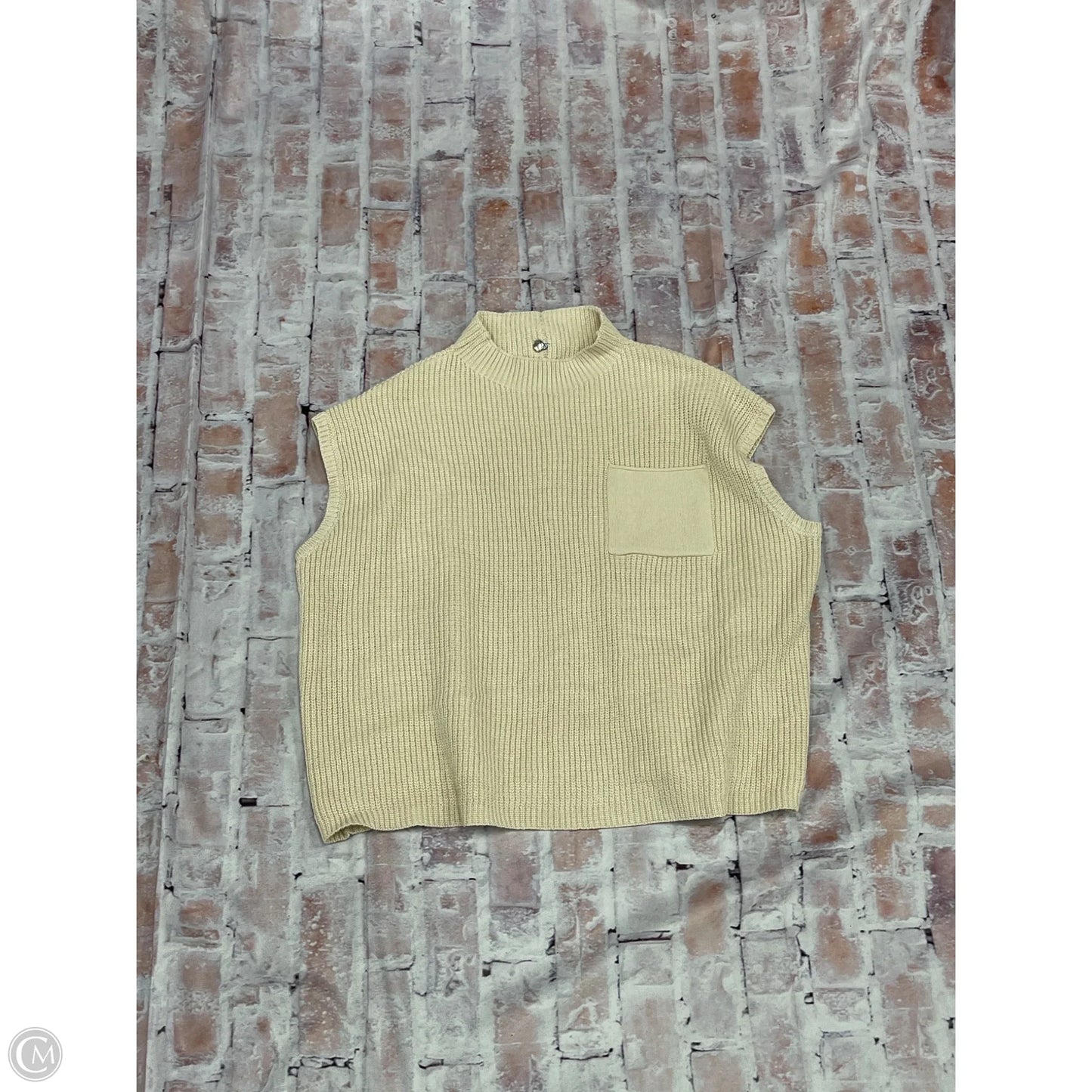 Vest Sweater By Clothes Mentor In Cream, Size: L