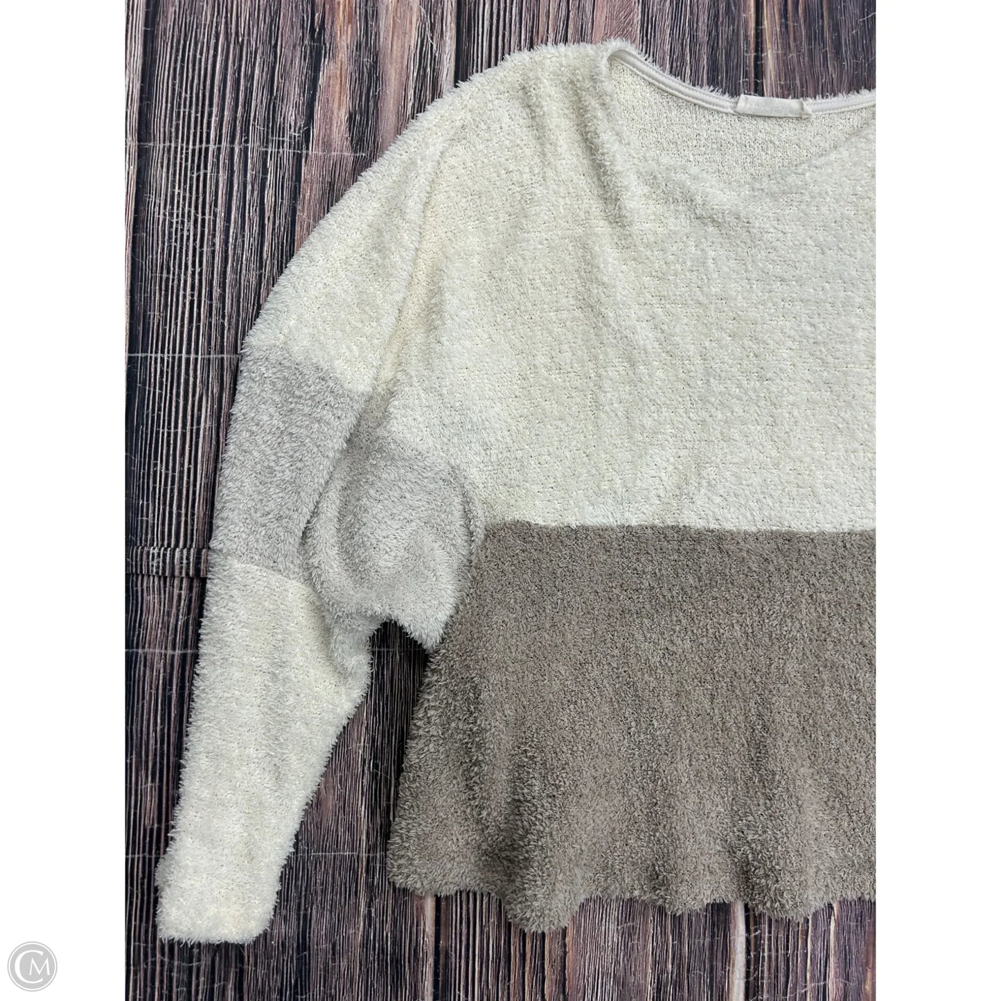 Sweater By Bucketlist In Cream, Size: S