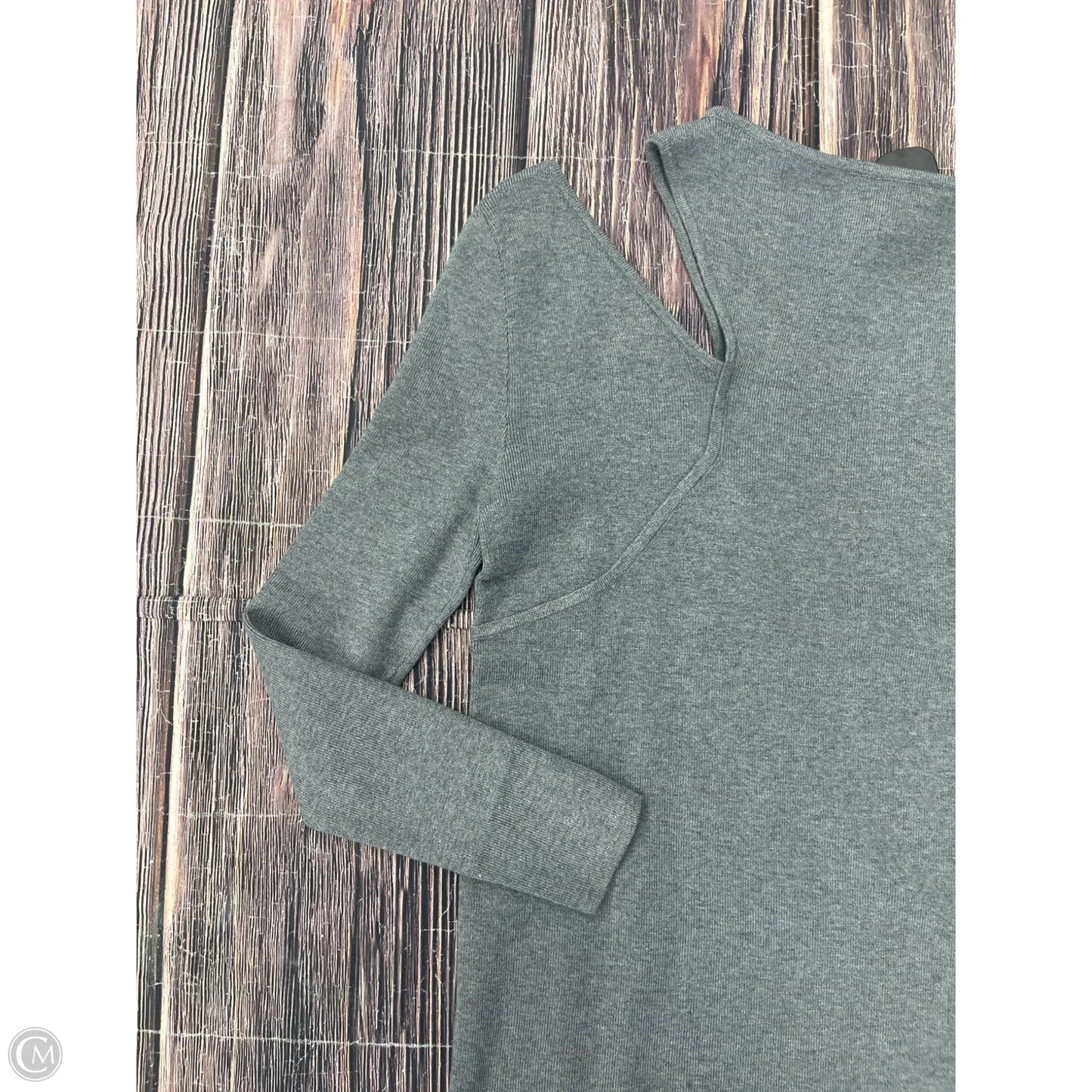 Sweater By Clothes Mentor In Grey, Size: L