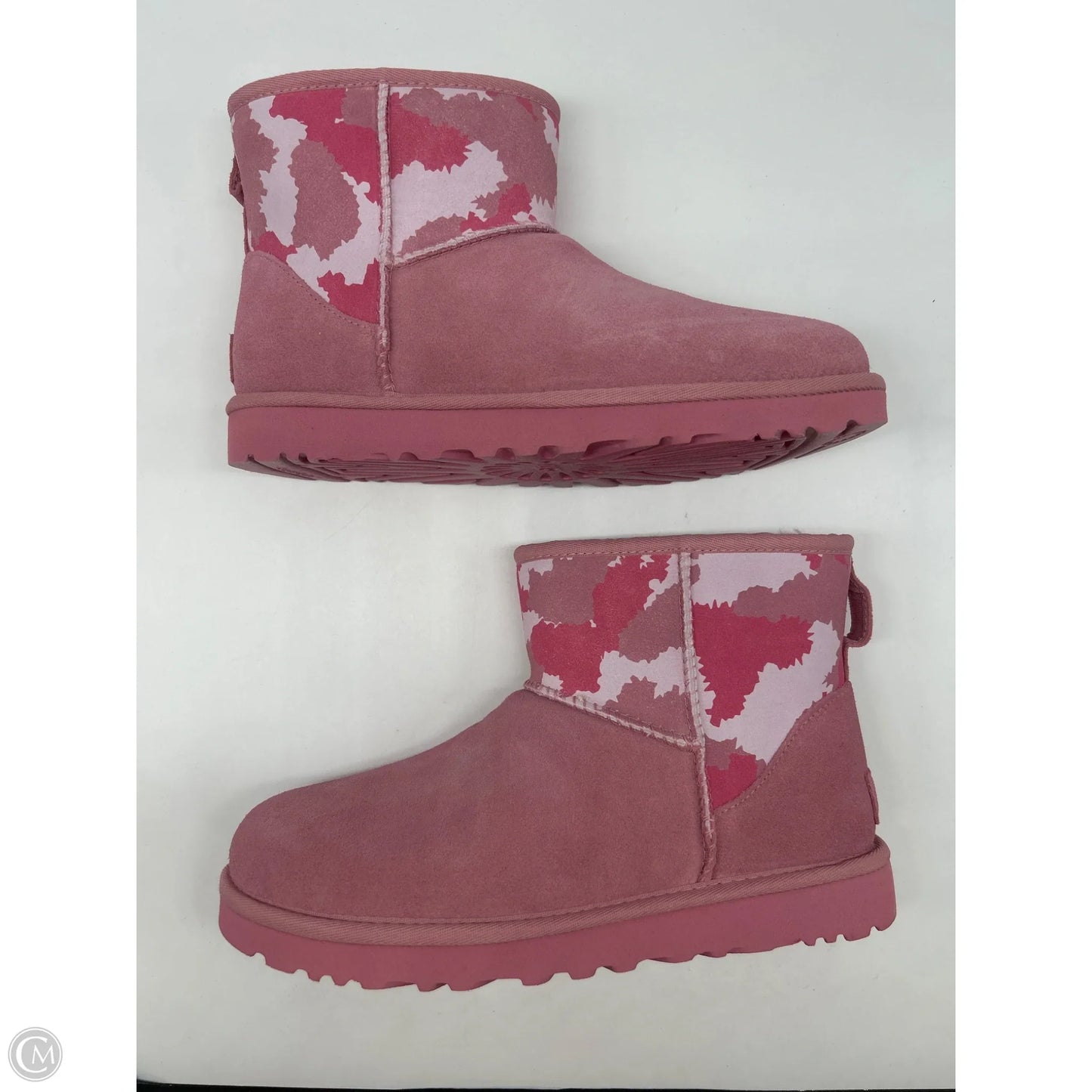 Boots Designer By Ugg In Camouflage Print, Size: 8
