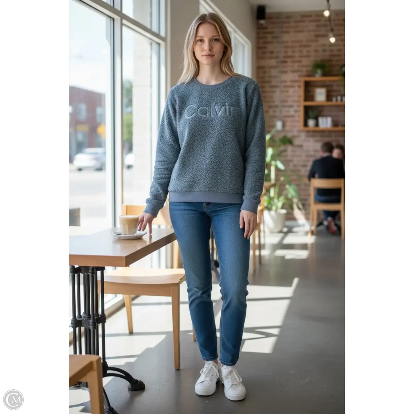 Sweatshirt Crewneck By Calvin Klein In Blue, Size: L