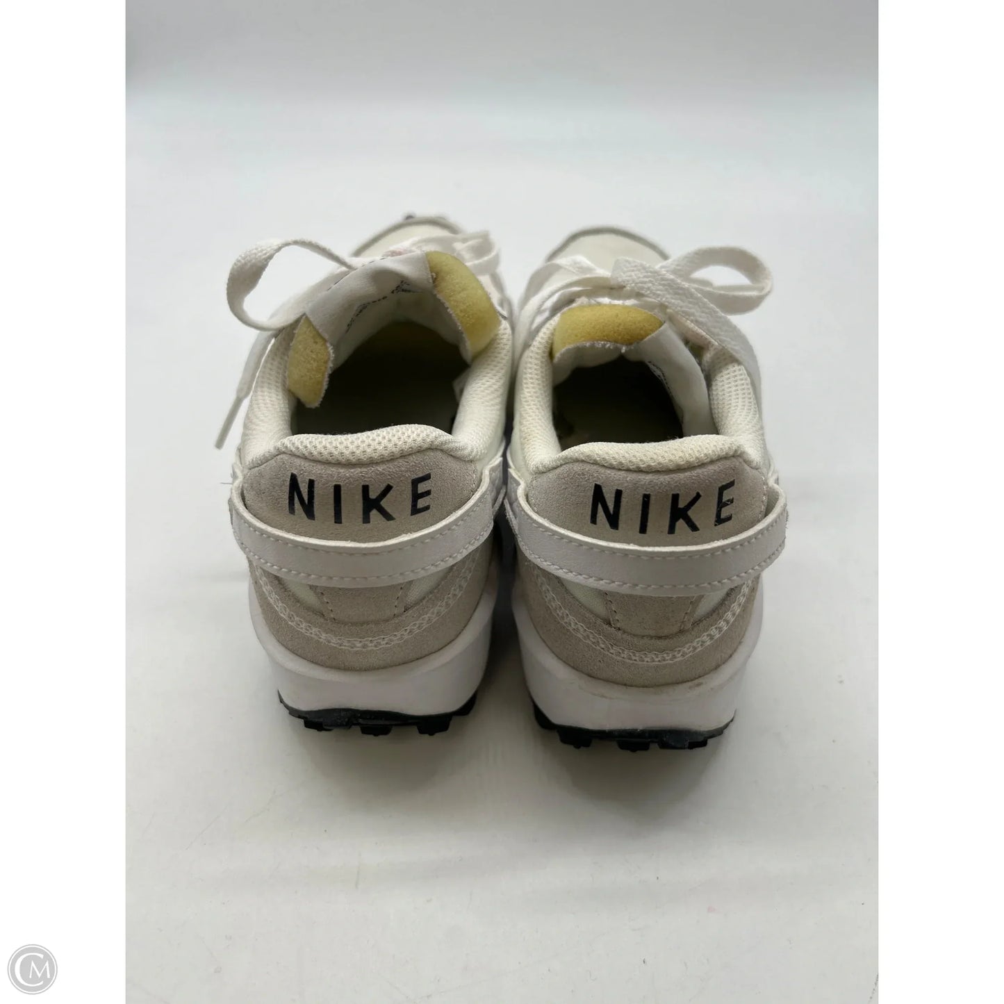 Shoes Athletic By Nike In White, Size: 6