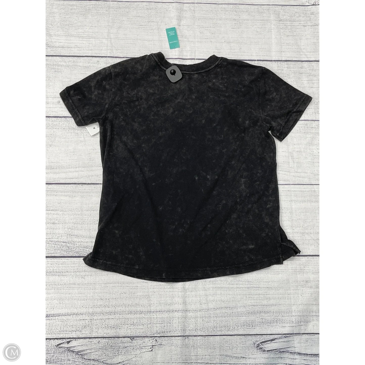 Top Short Sleeve By Maurices In Black, Size: M