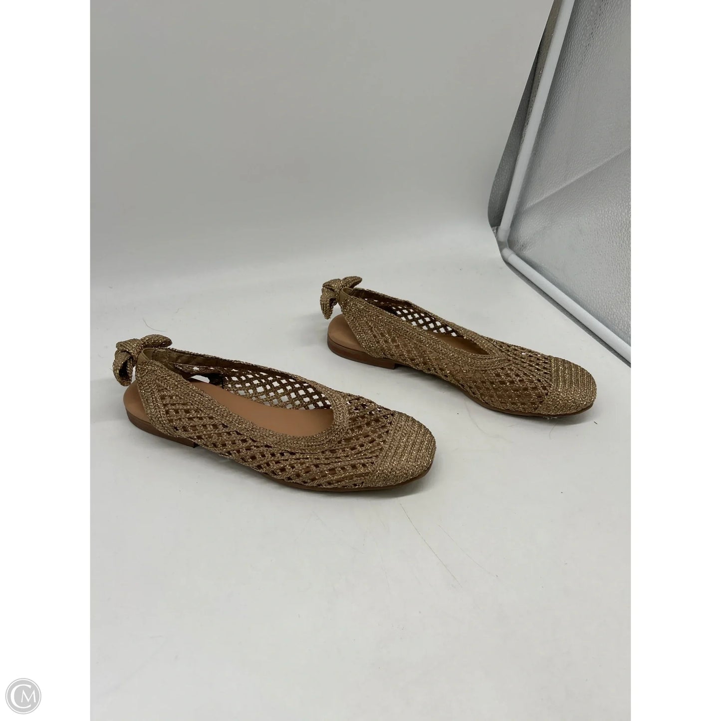 Sandals Flats By Seychelles In Gold, Size: 9