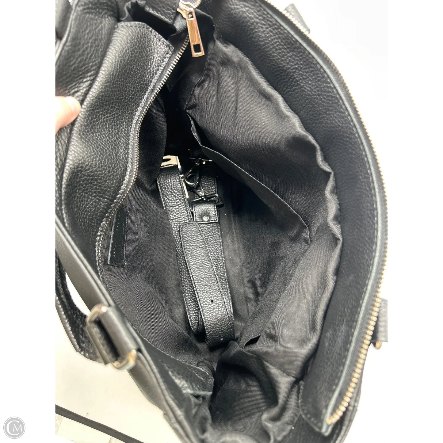 Handbag By Clothes Mentor, Size: Large