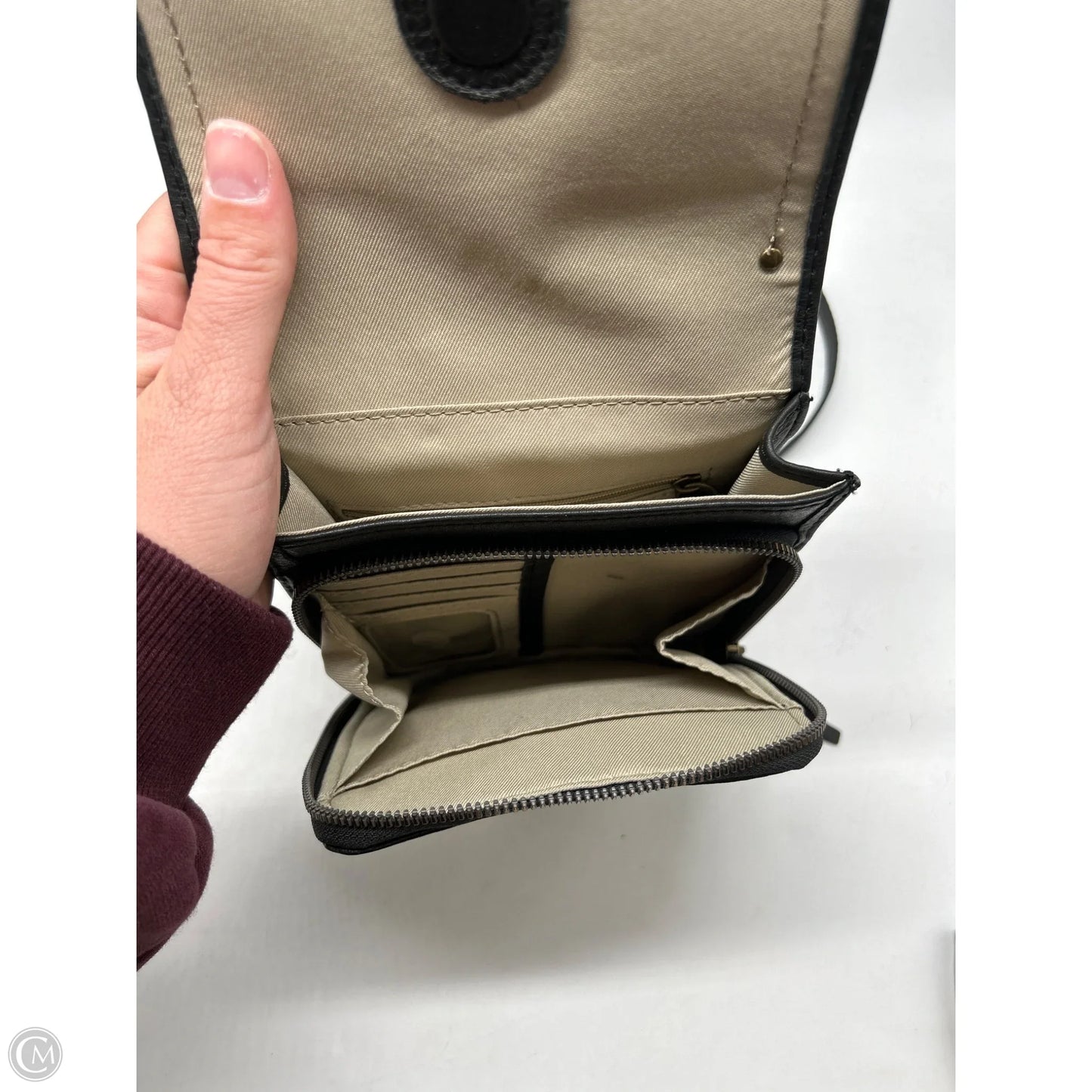 Crossbody Leather By Clothes Mentor, Size: Medium