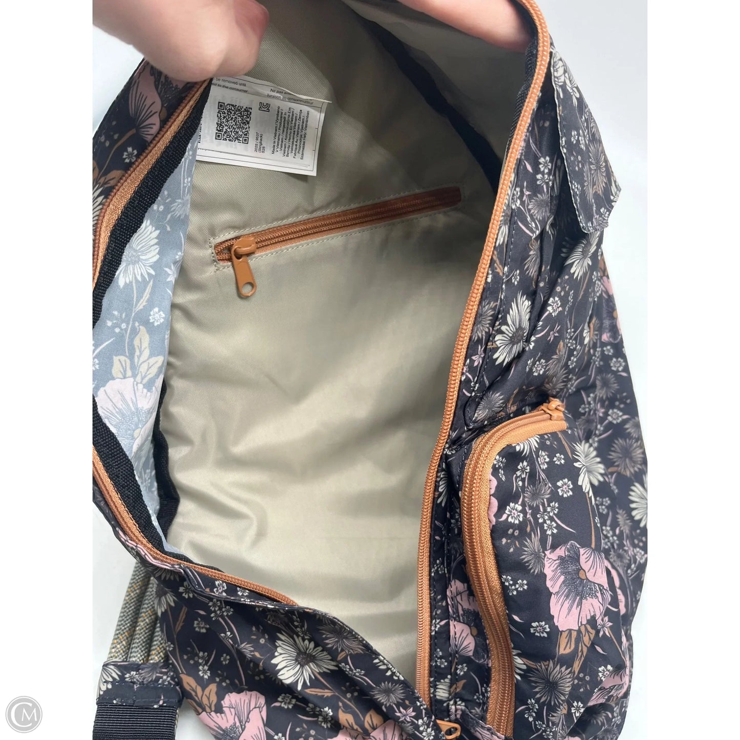 Backpack By Kavu, Size: Medium