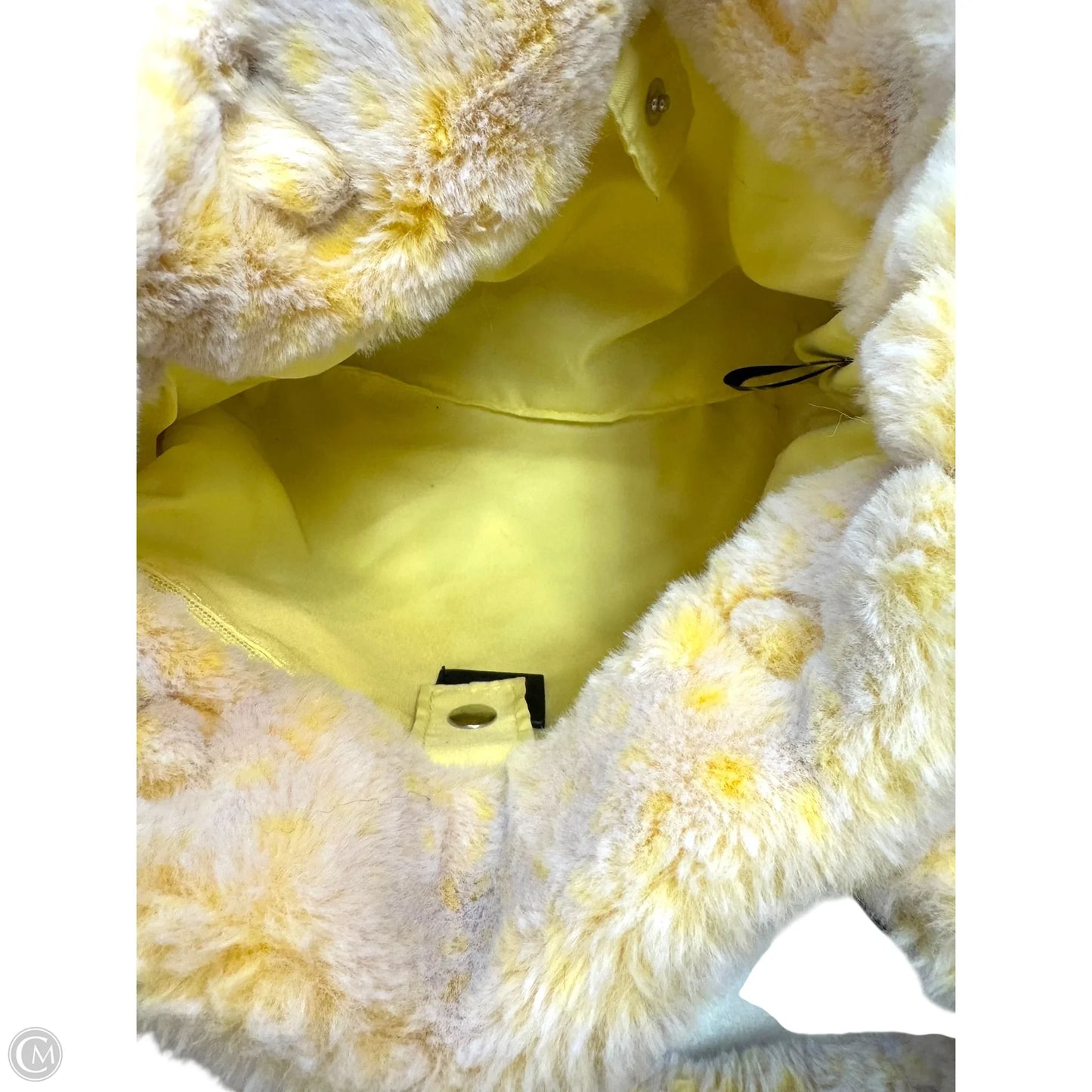 Handbag By Urban Outfitters, Size: Medium