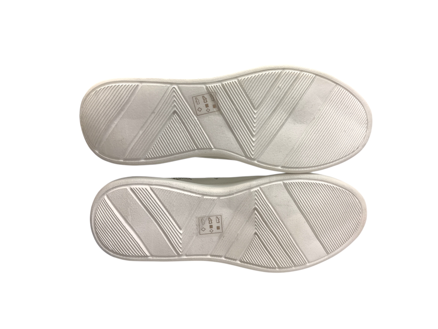 Shoes Sneakers By J Renee Size: 8