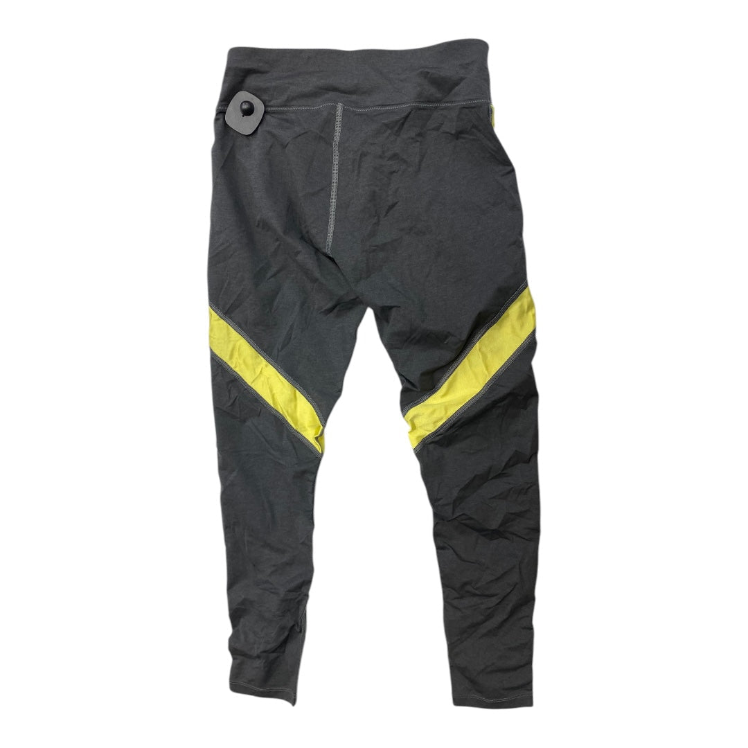 Athletic Leggings By Cma In Grey, Size: S