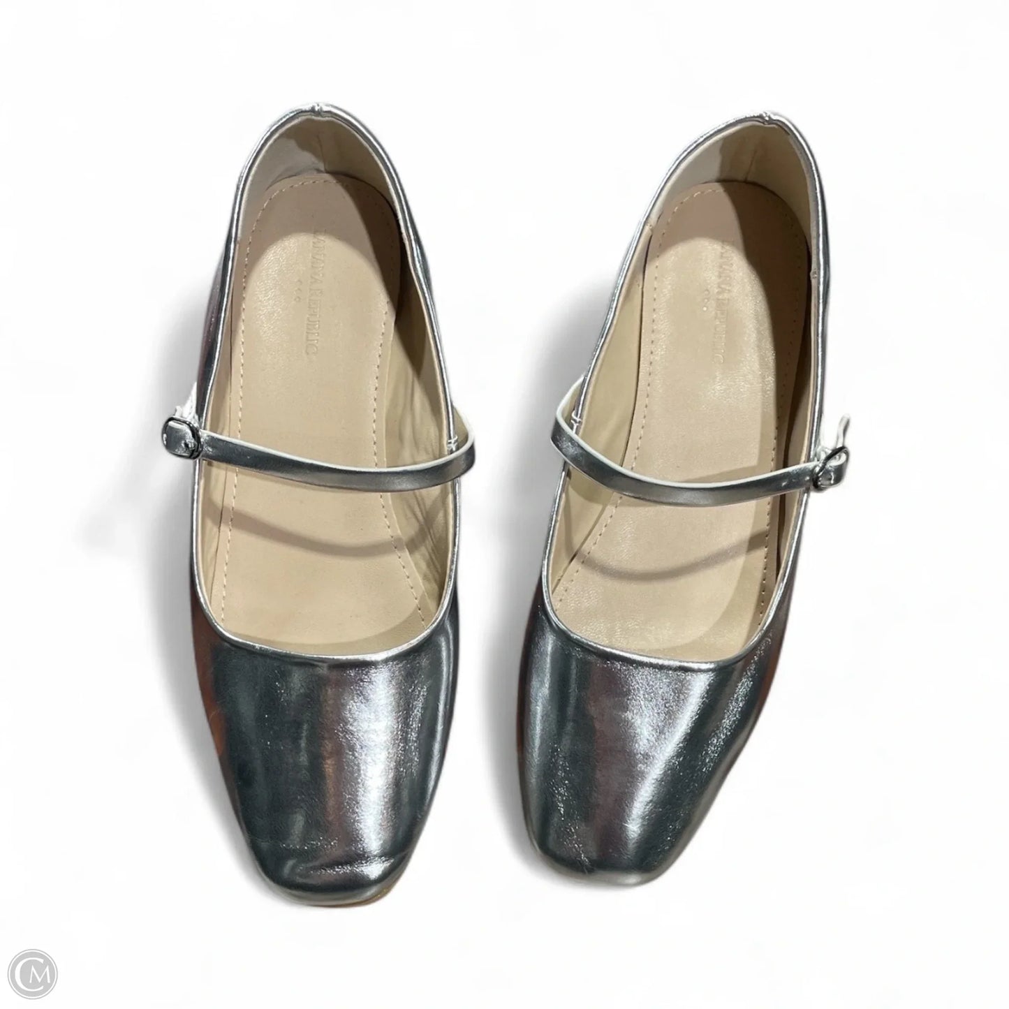 Shoes Flats By Banana Republic In Silver, Size: 7