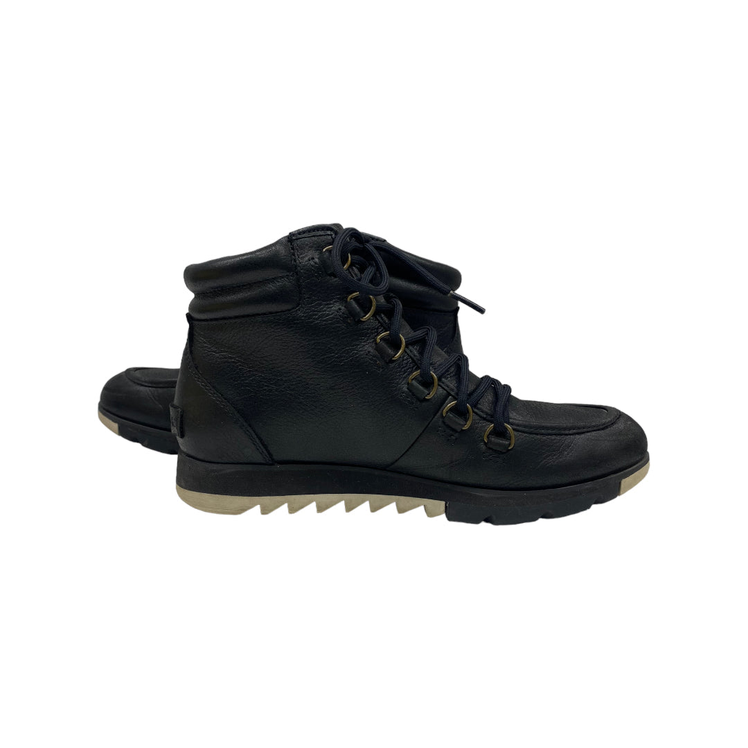 Boots Ankle Flats Designer By Sorel Size: 6.5
