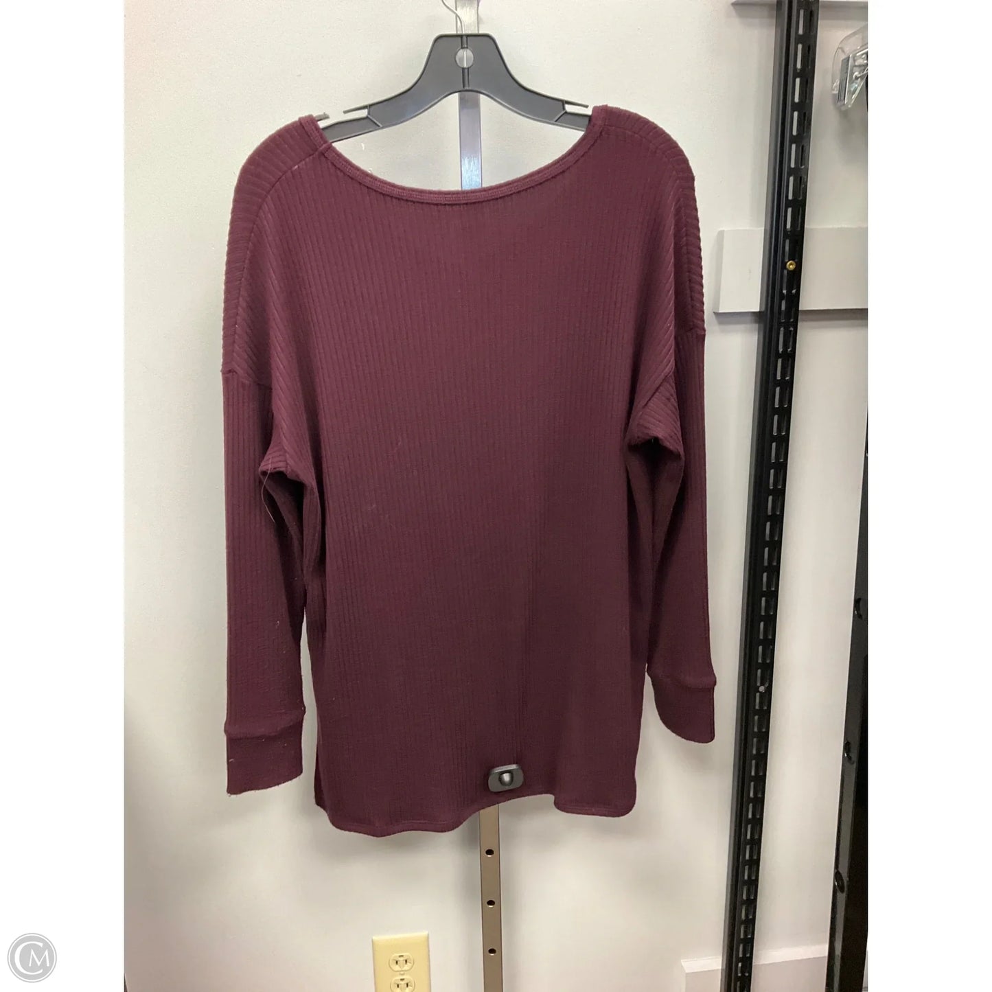 Top Long Sleeve By American Eagle In Maroon, Size: S