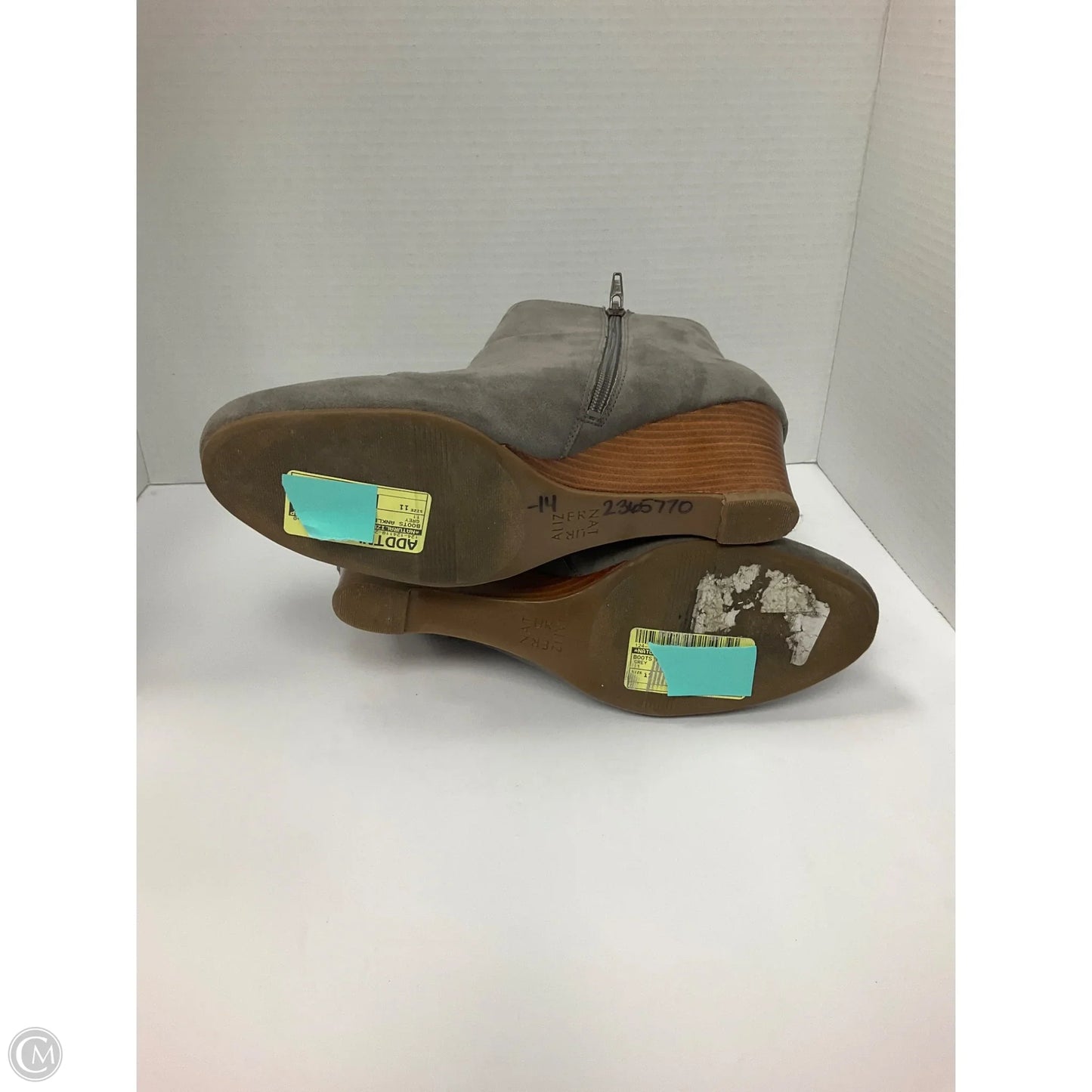 Boots Ankle Heels By Naturalizer In Grey, Size: 11