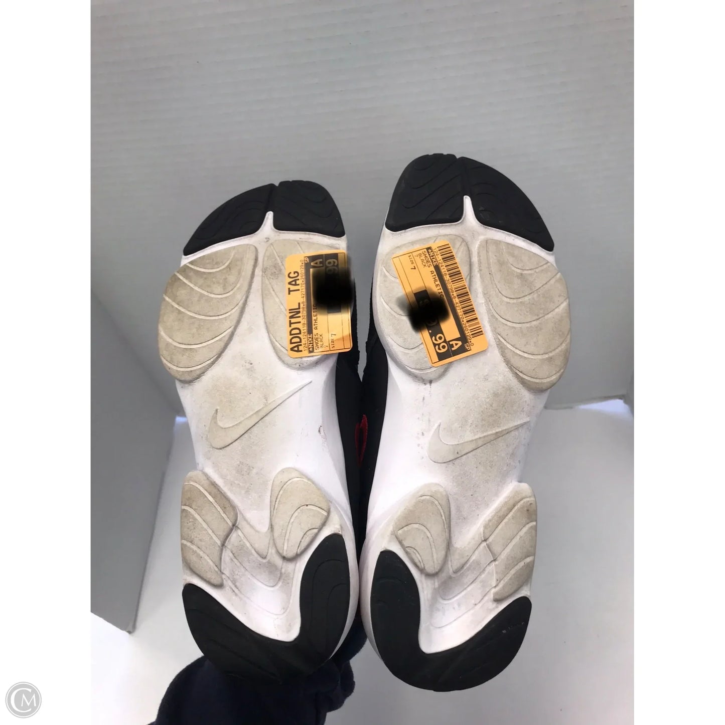 Shoes Athletic By Nike In Black, Size: 7