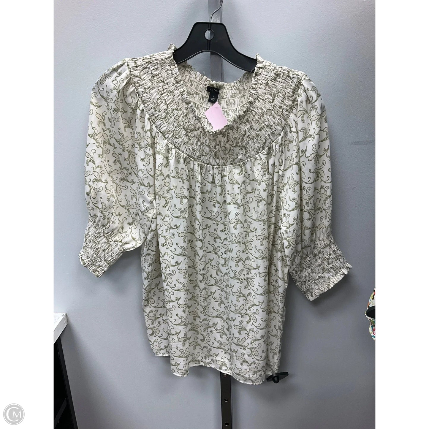 Top Short Sleeve By Ann Taylor In Cream & Green, Size: L