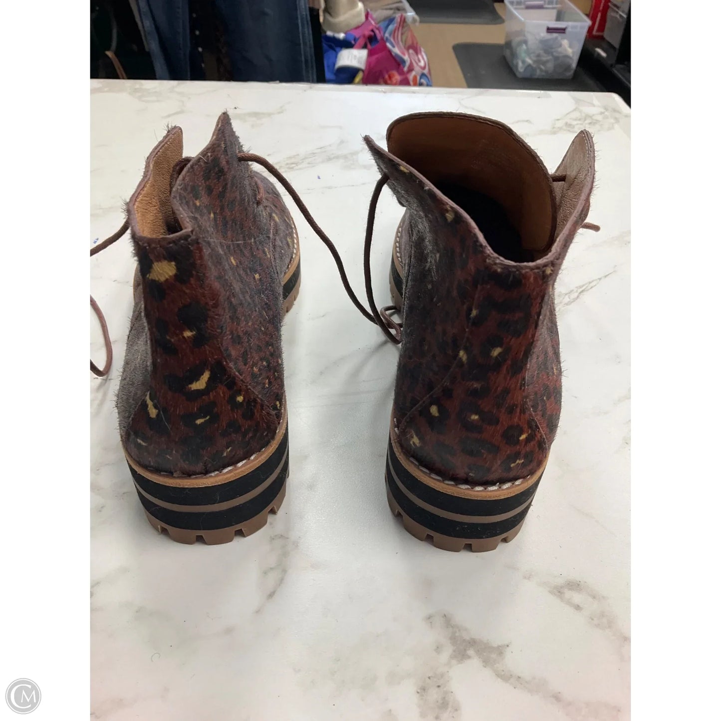 Boots Ankle Flats By Madewell In Animal Print, Size: 6